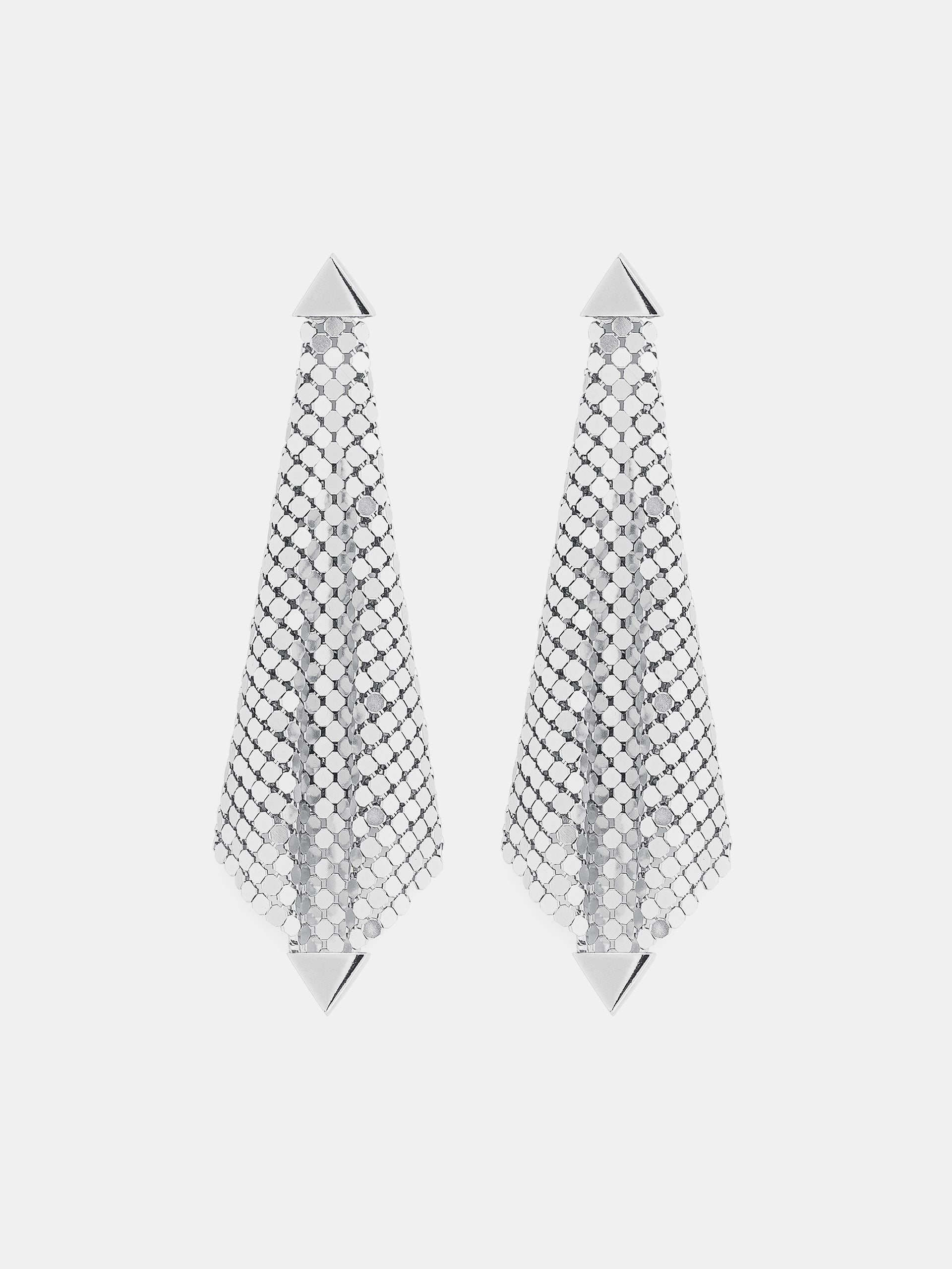 Silver chainmail earrings position 1