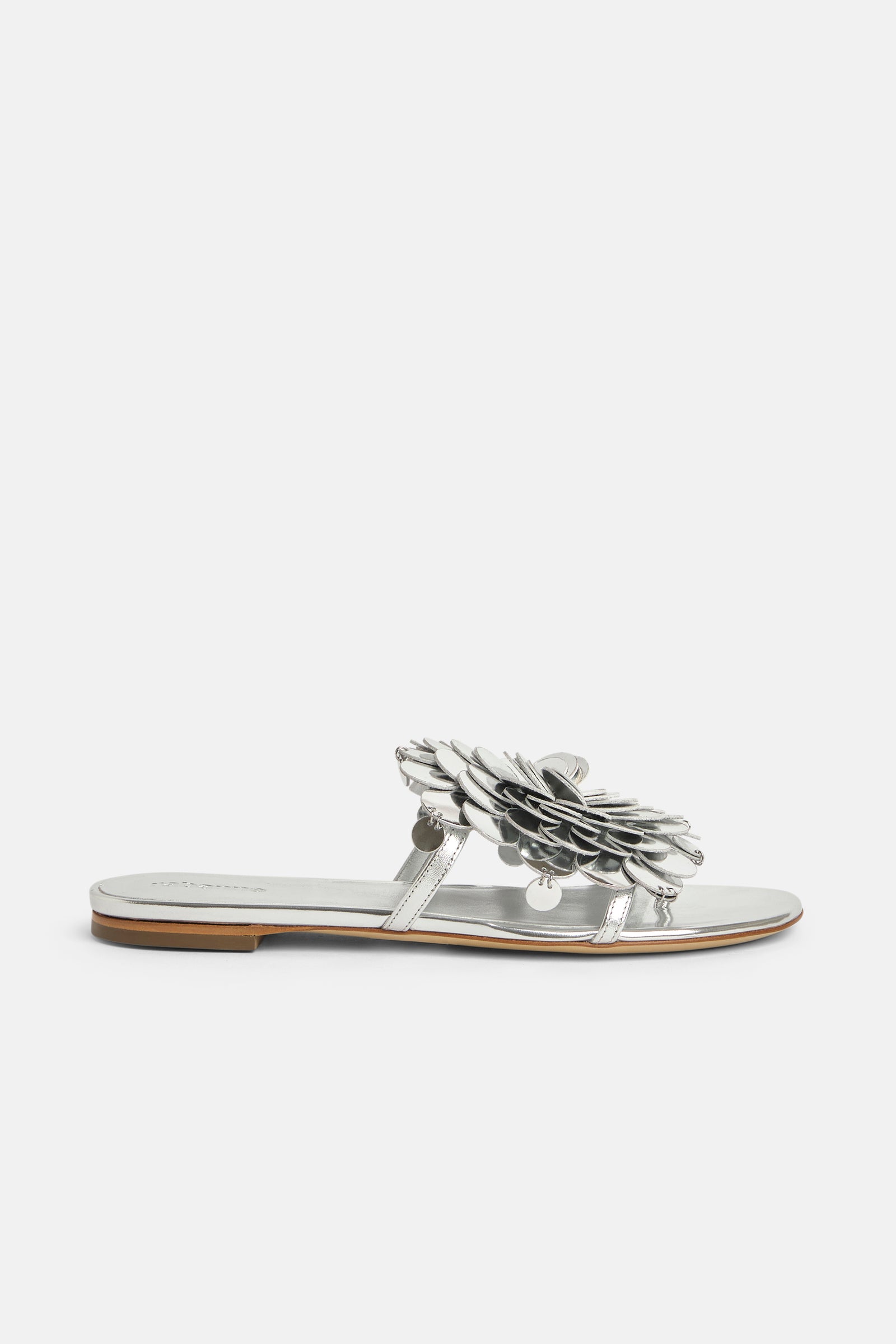 Flat sandals in silver with sequins embellishments - Image 1