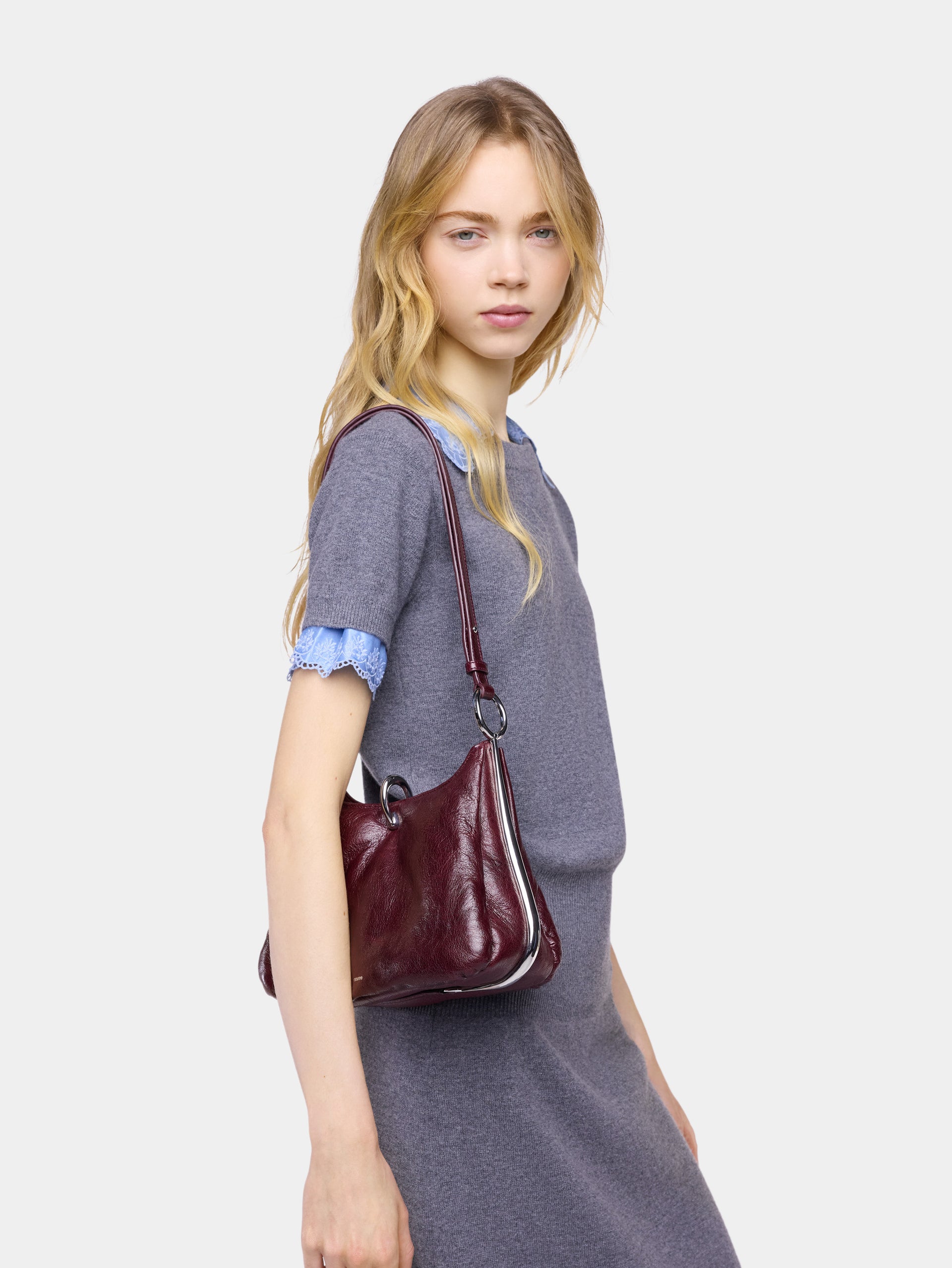 Medium Ring bag in dark burgundy textured leather