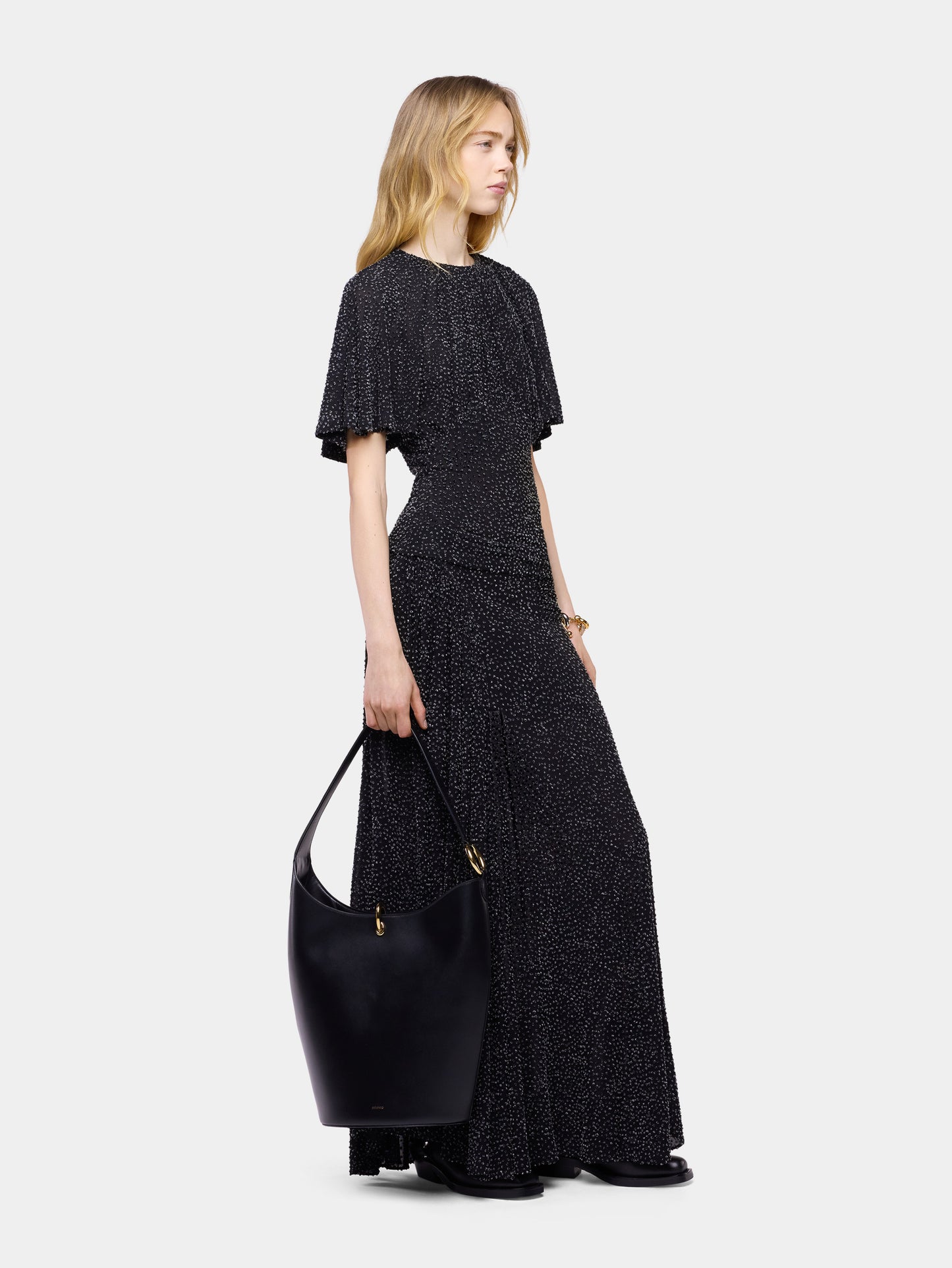 Ring Tote bag in black leather