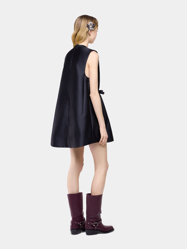 Robe mini ajustée en satin noir avec détail nœud - Image 3