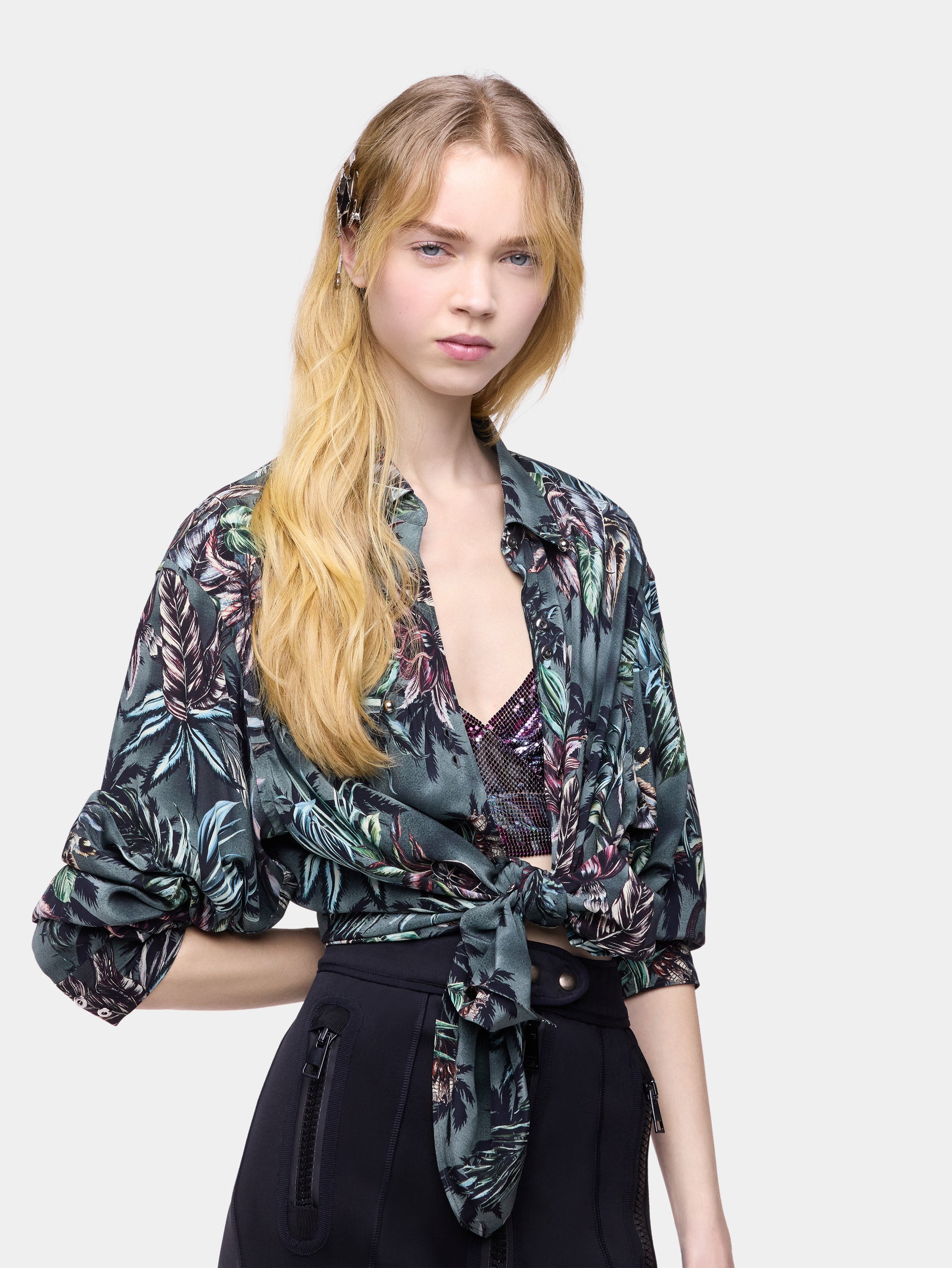 Oversized Shirt in Floral-Printed Silk Crepe packshot front view 6