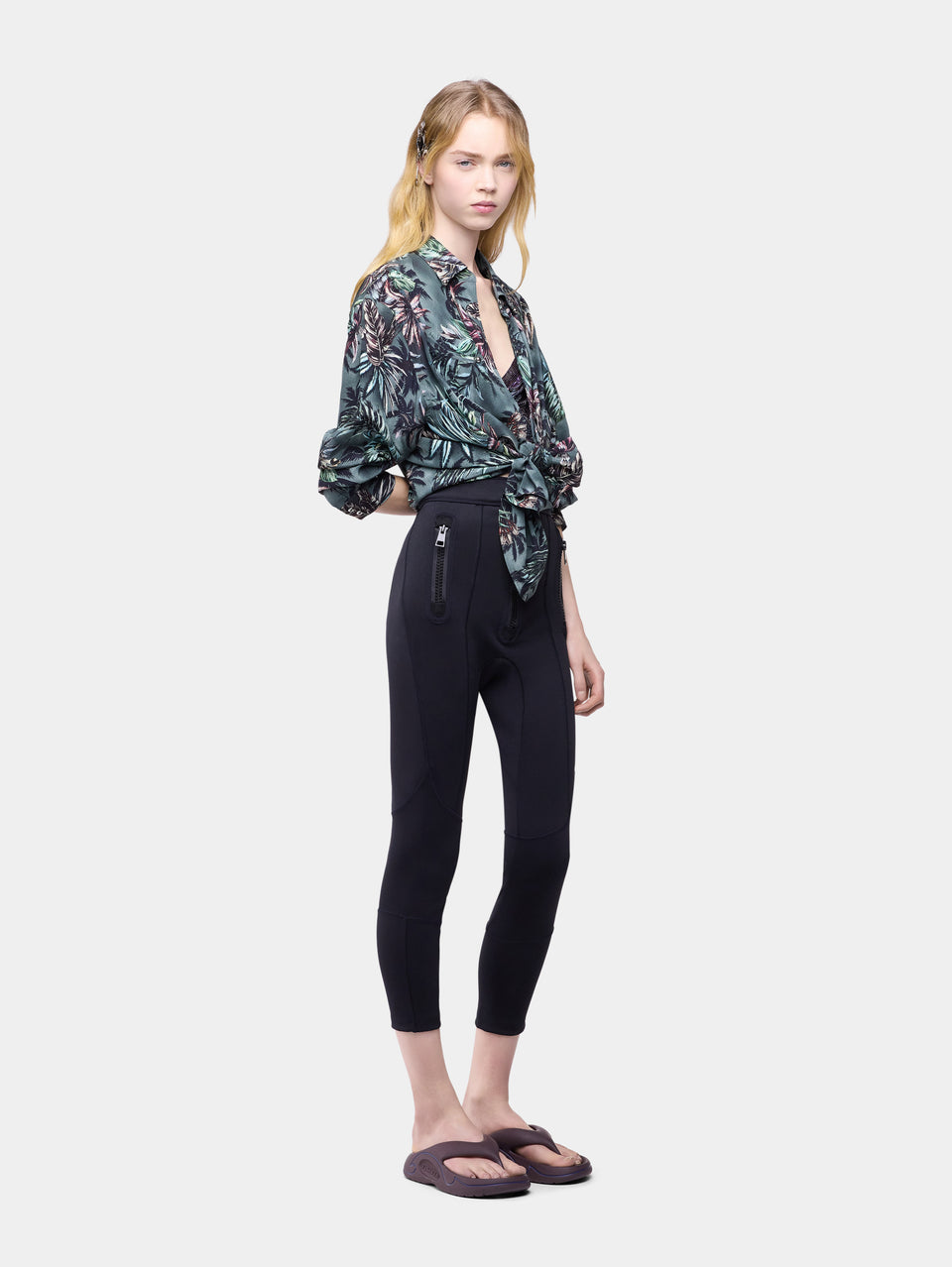 Oversized Shirt in Floral-Printed Silk Crepe packshot front view 3 - Image 3