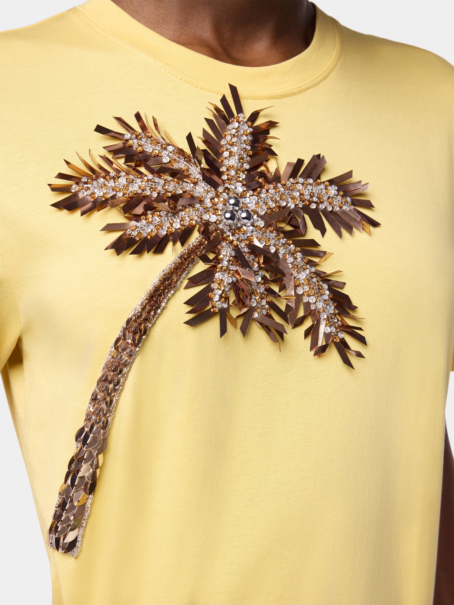T-Shirt in Yellow Cotton with Palm Tree-Shaped Embroidery position 5