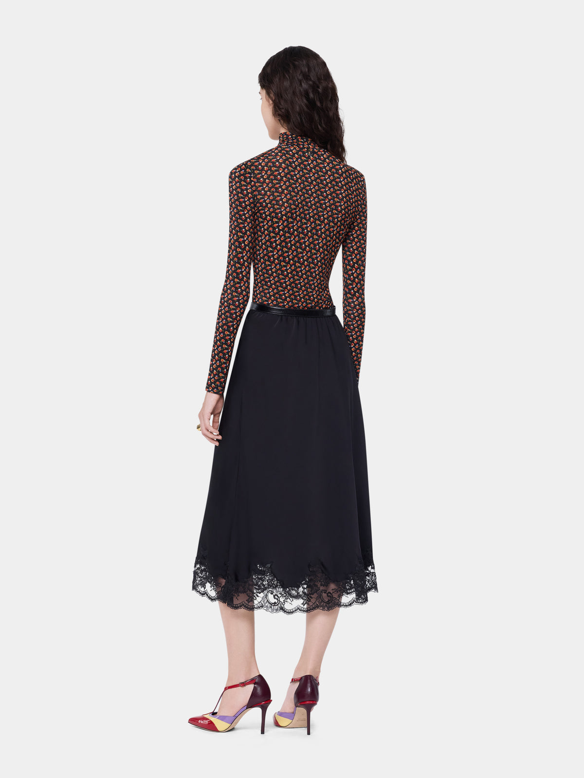 Midi skirt in black silk satin with lace trim - Image 3