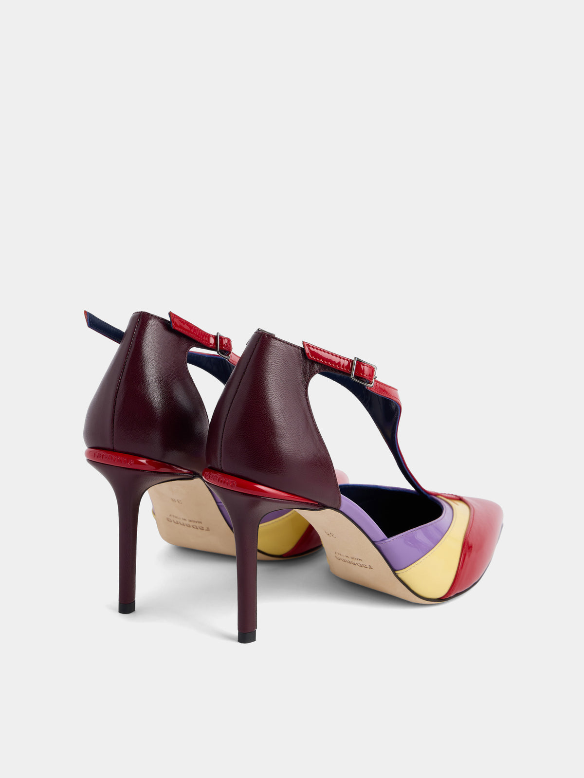 Pump heels in red multicolored patent leather with ankle detailing
