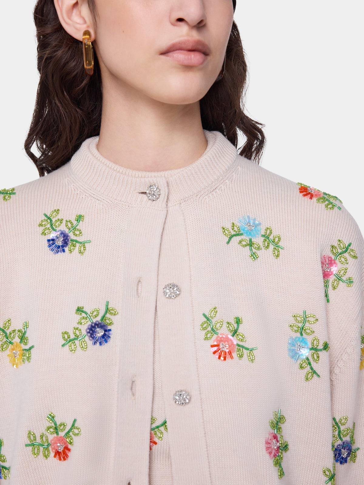 Cardigan en laine beige avec broderie florale multicolore