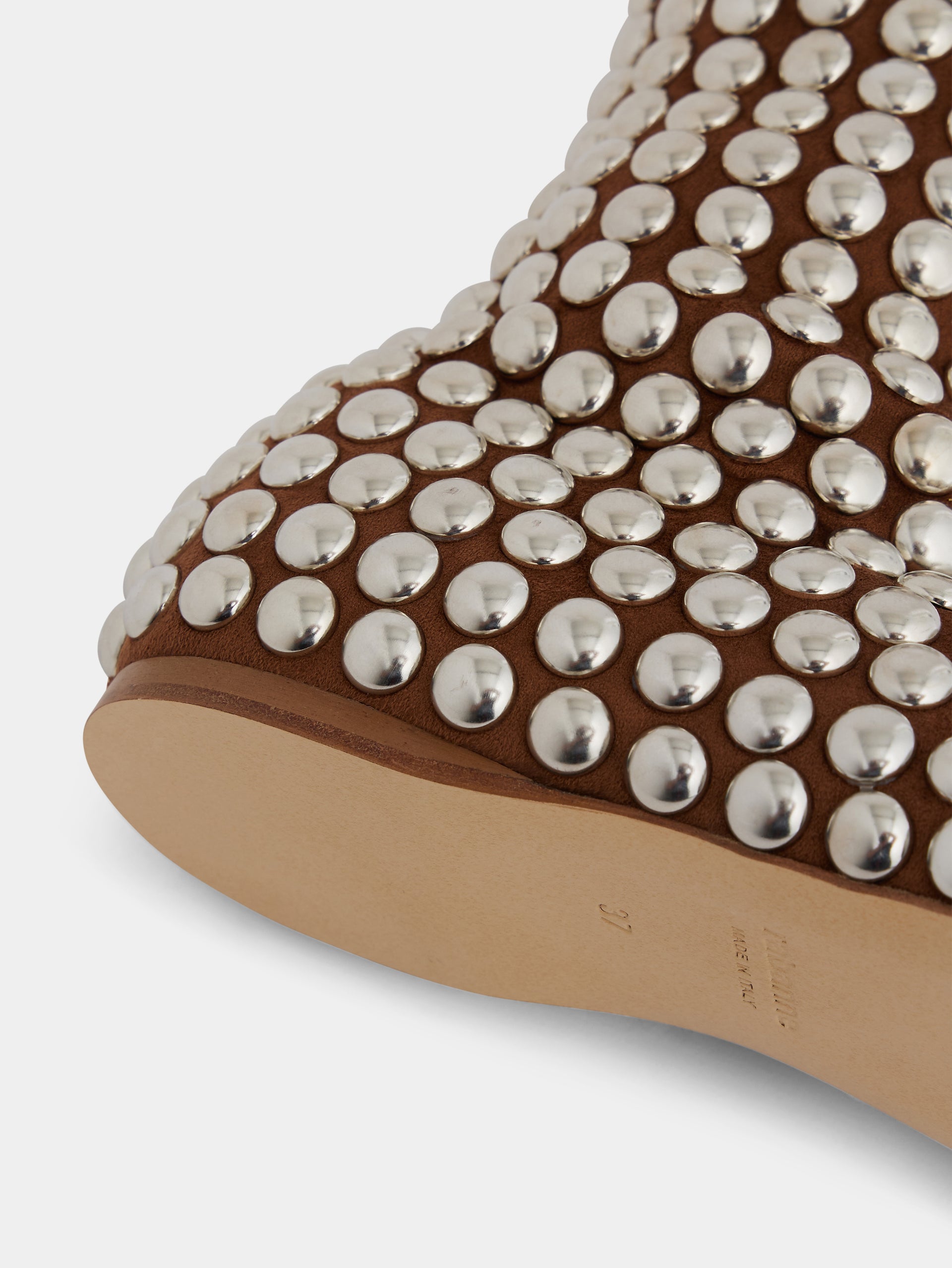 Boots with studs position 5