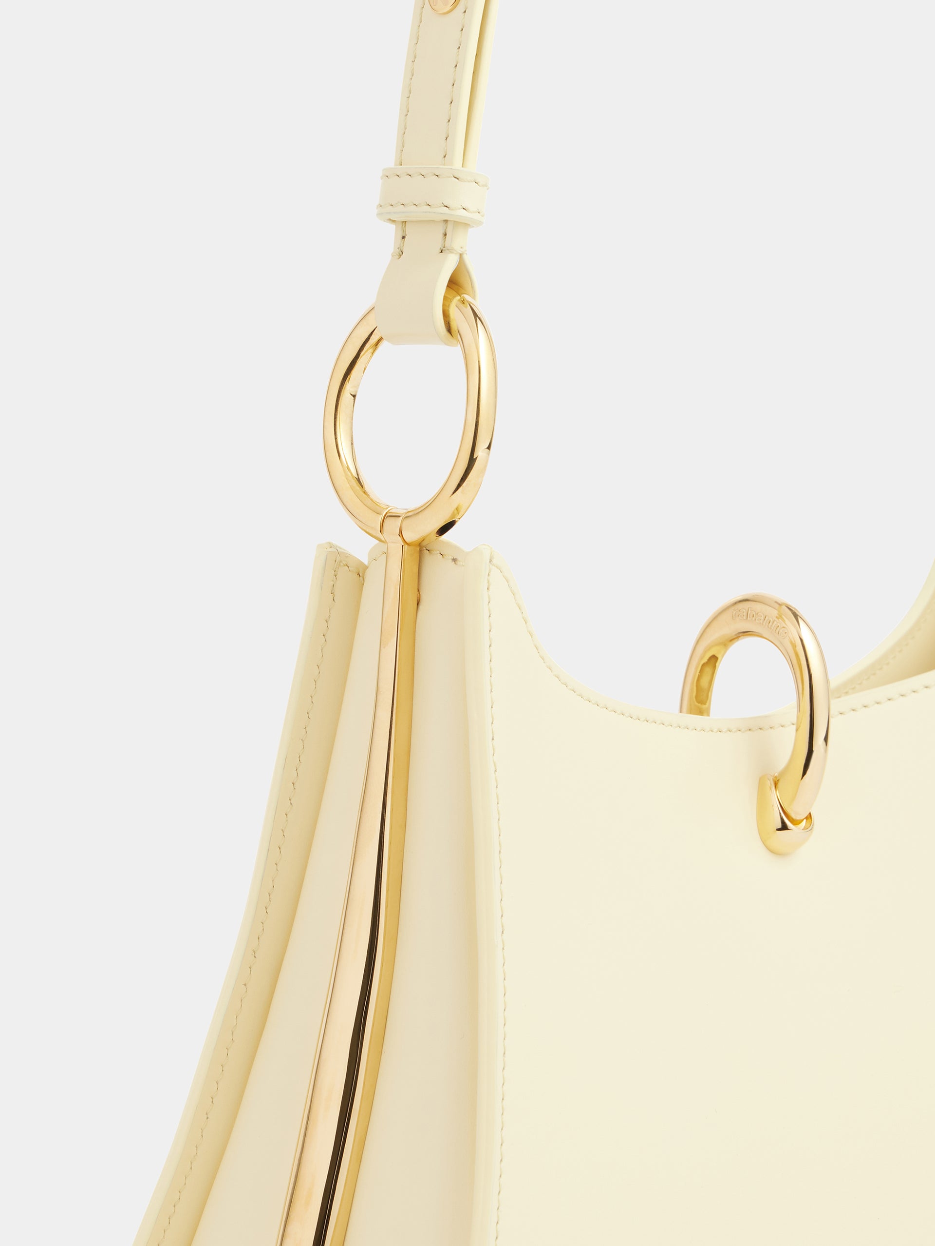 Medium Ring leather bag butter position 4