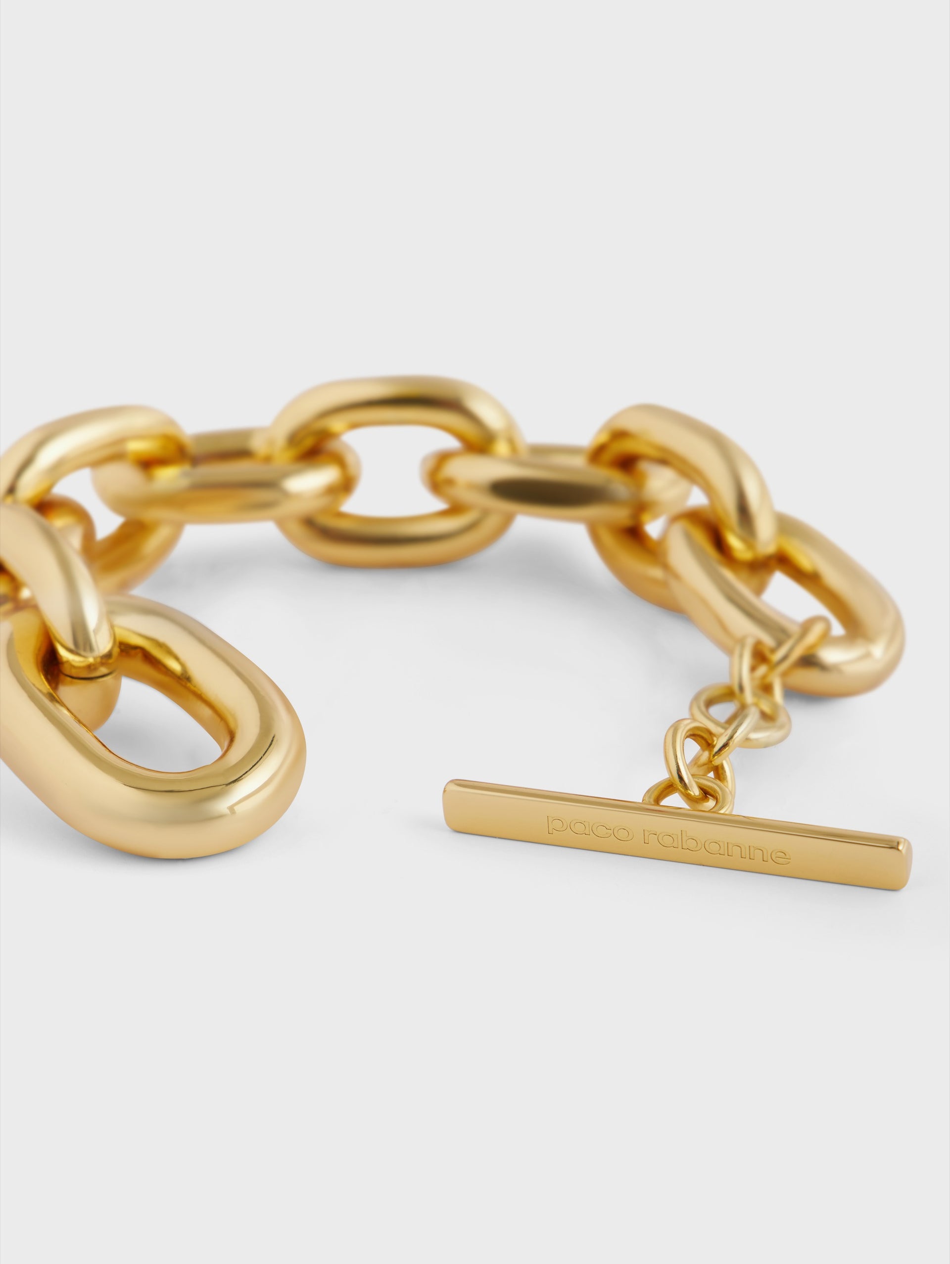 Gold XL link bracelet position 3