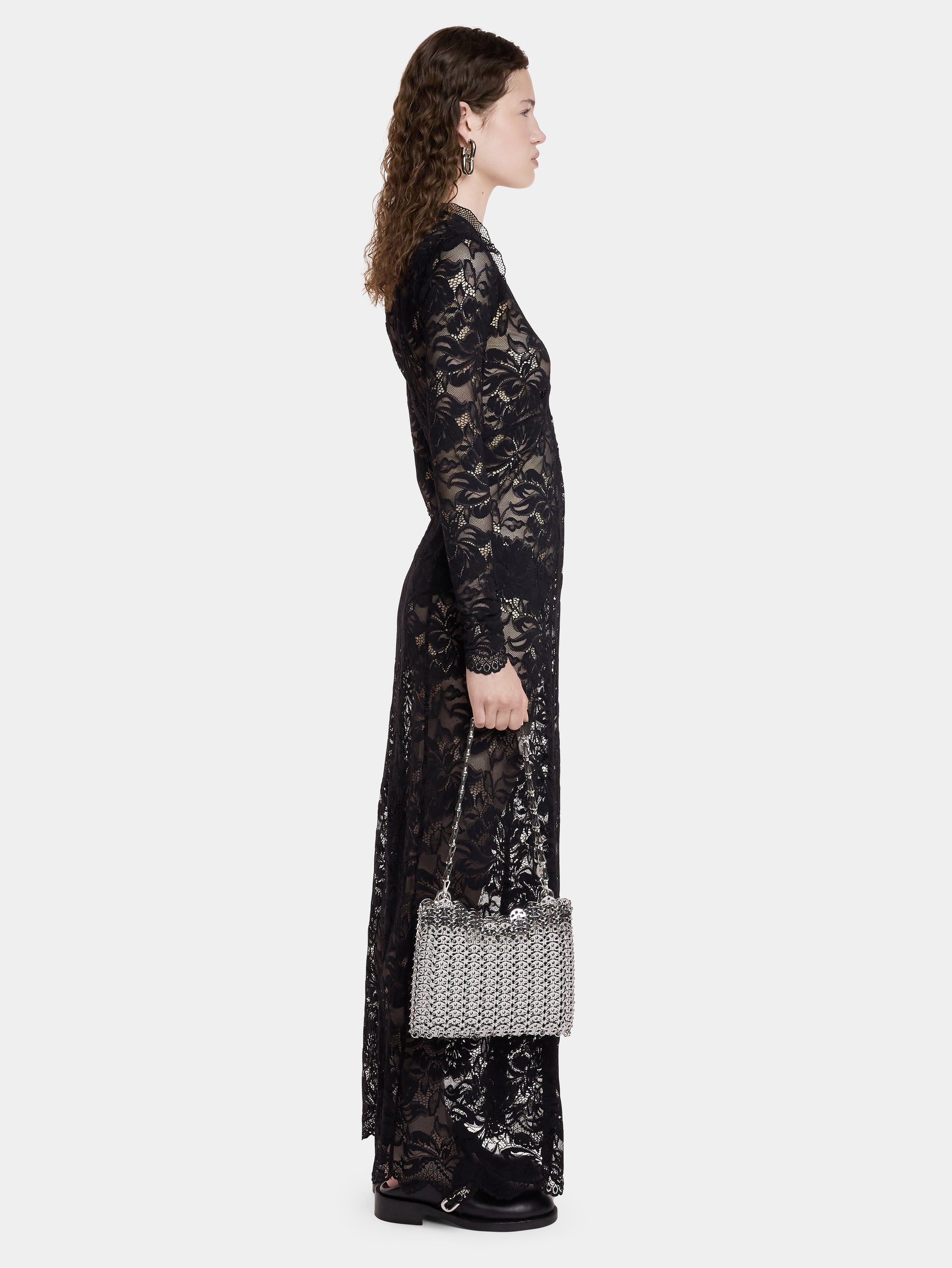 Black long dress in lace