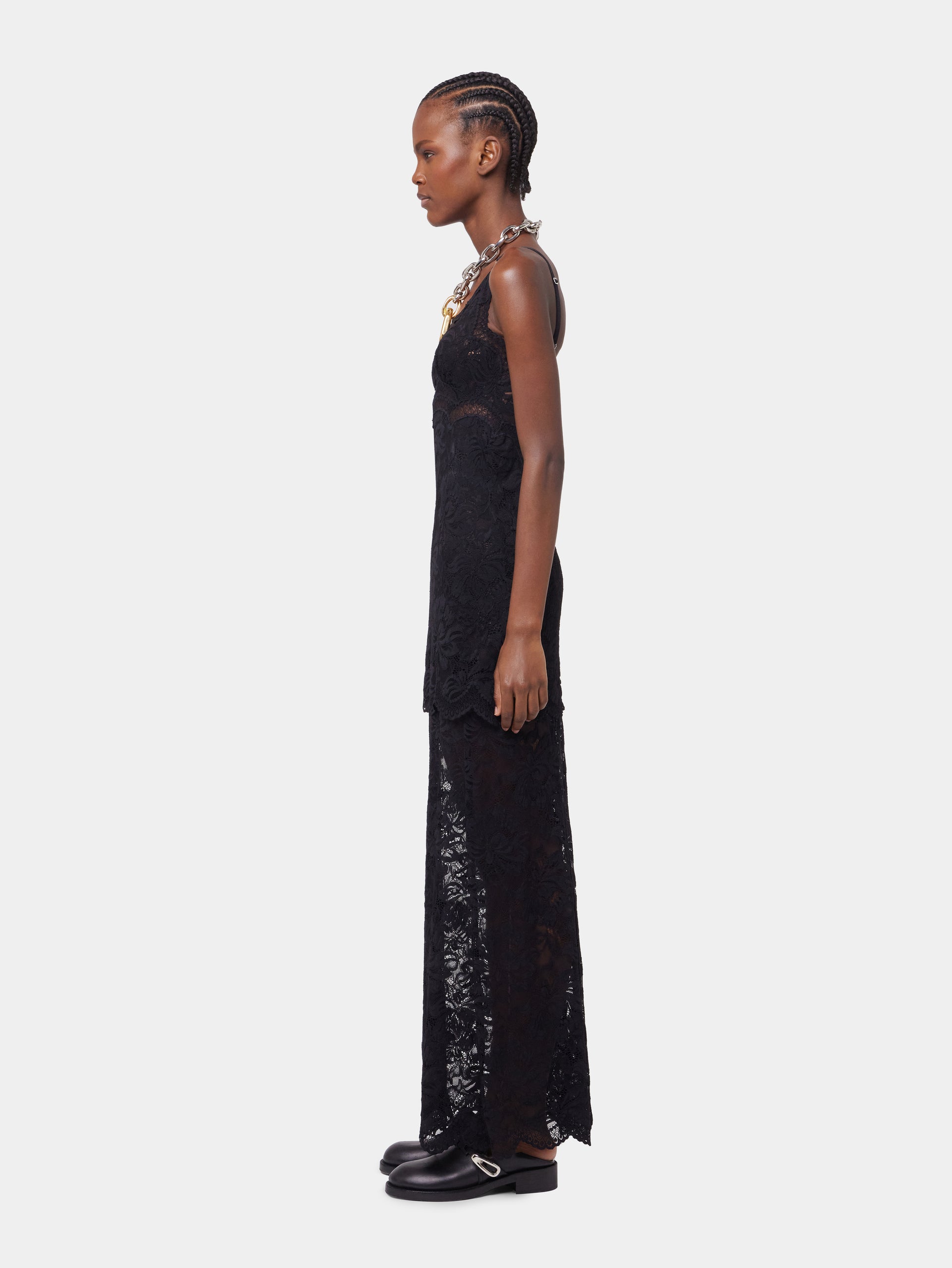 Black long dress in lace position 4