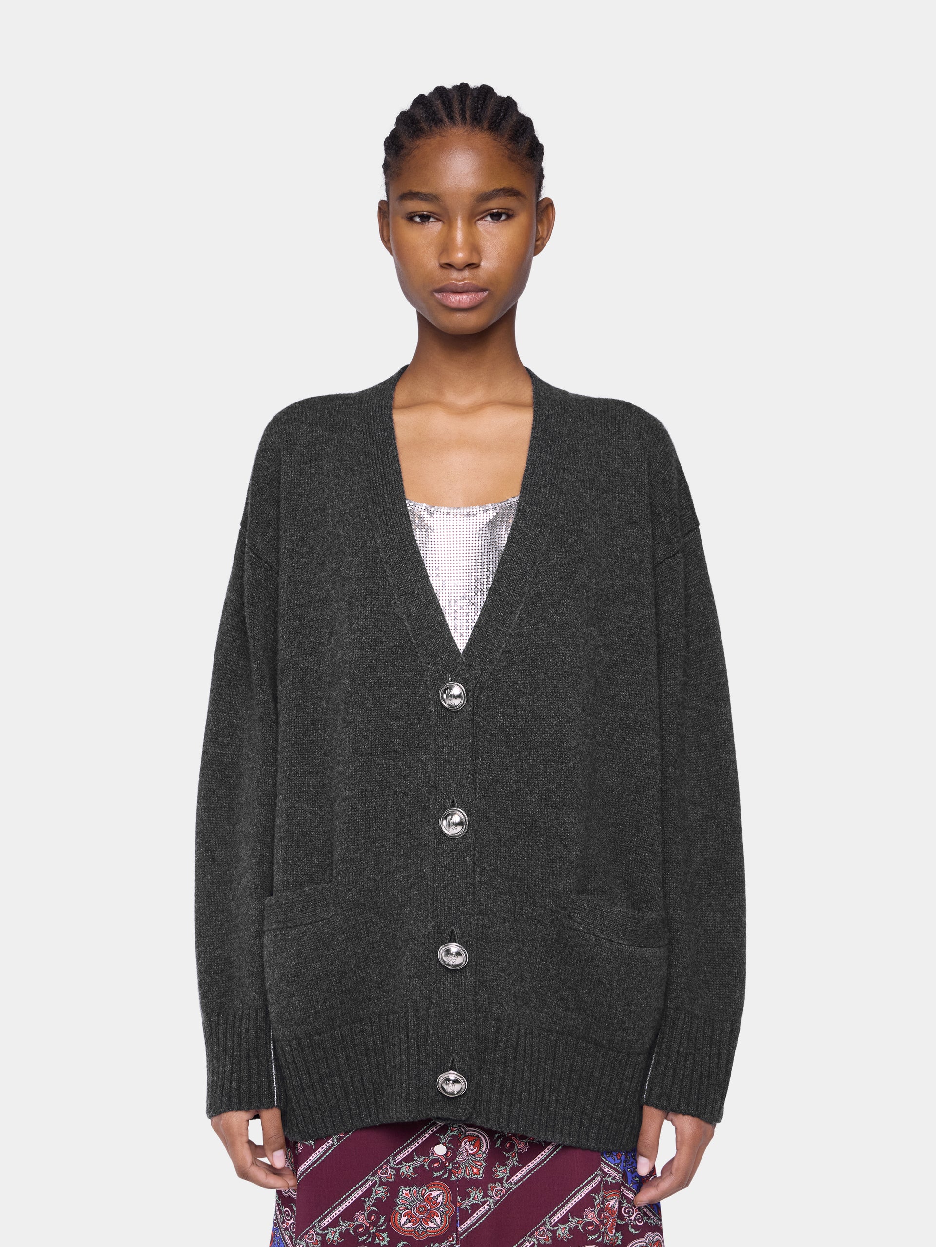 Knitted cardigan in wool and cashmere position 4