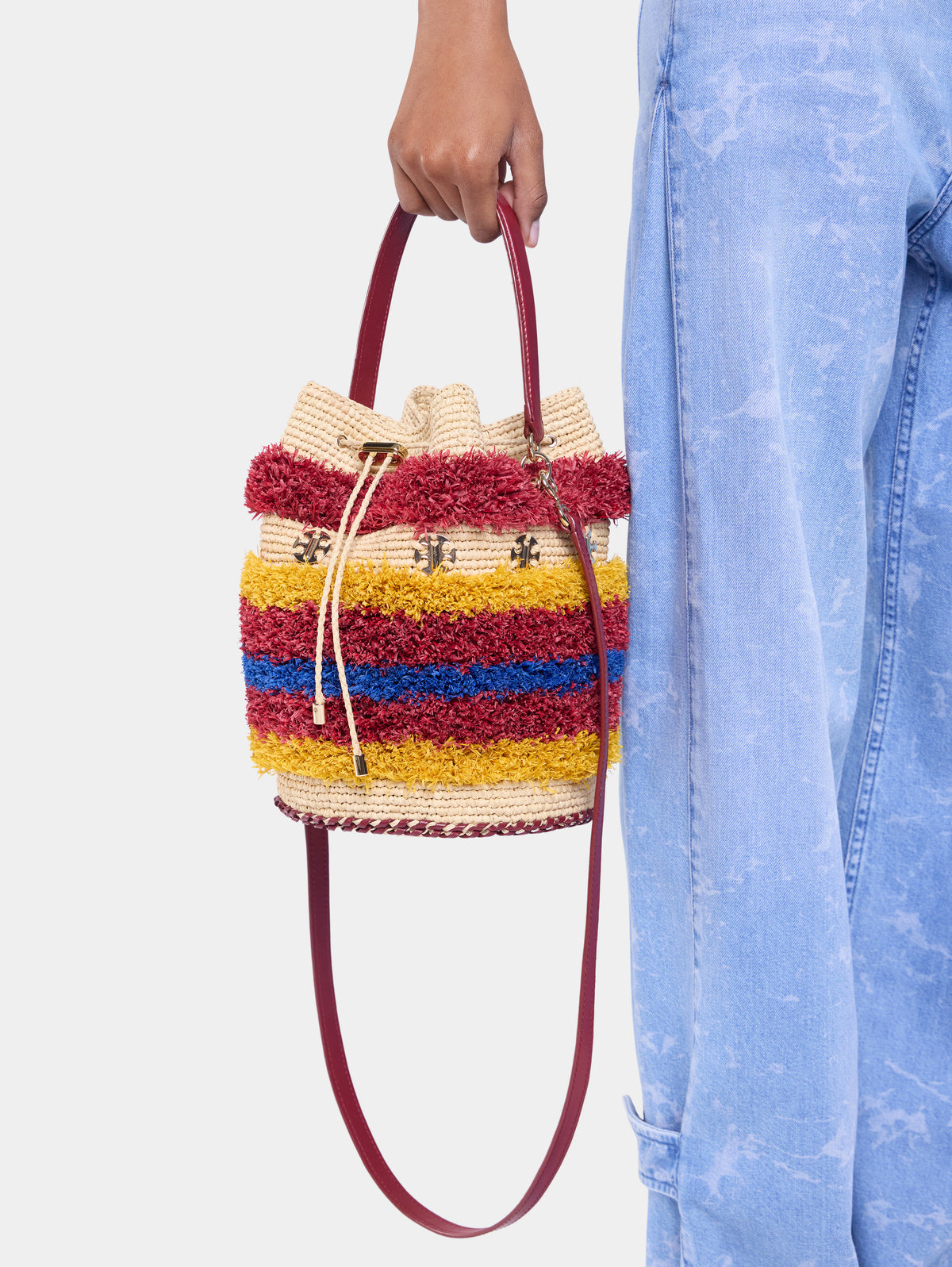 Raffia bucket bag position 2 - Image 2