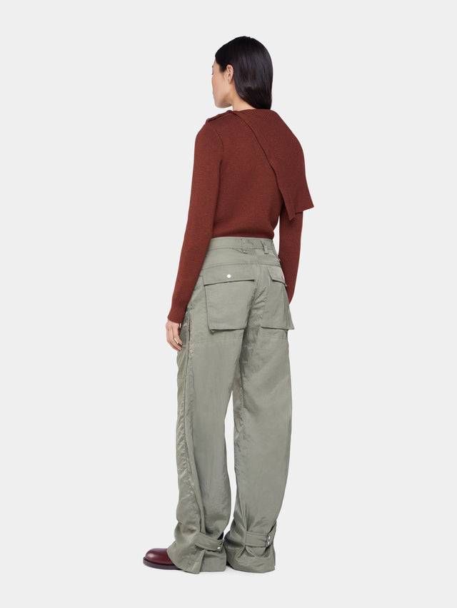 Cargo trousers in technical fabric - Image 3