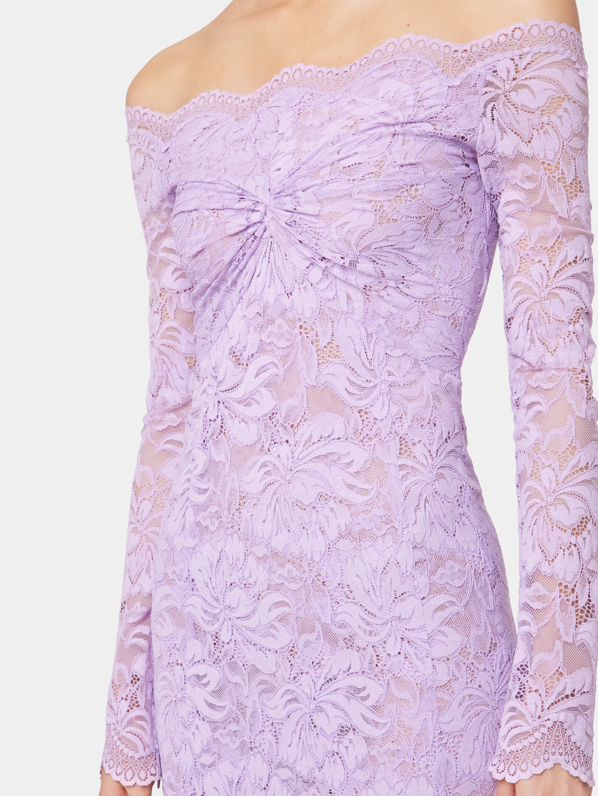 LAVENDER LONG DRESS IN LACE position 5