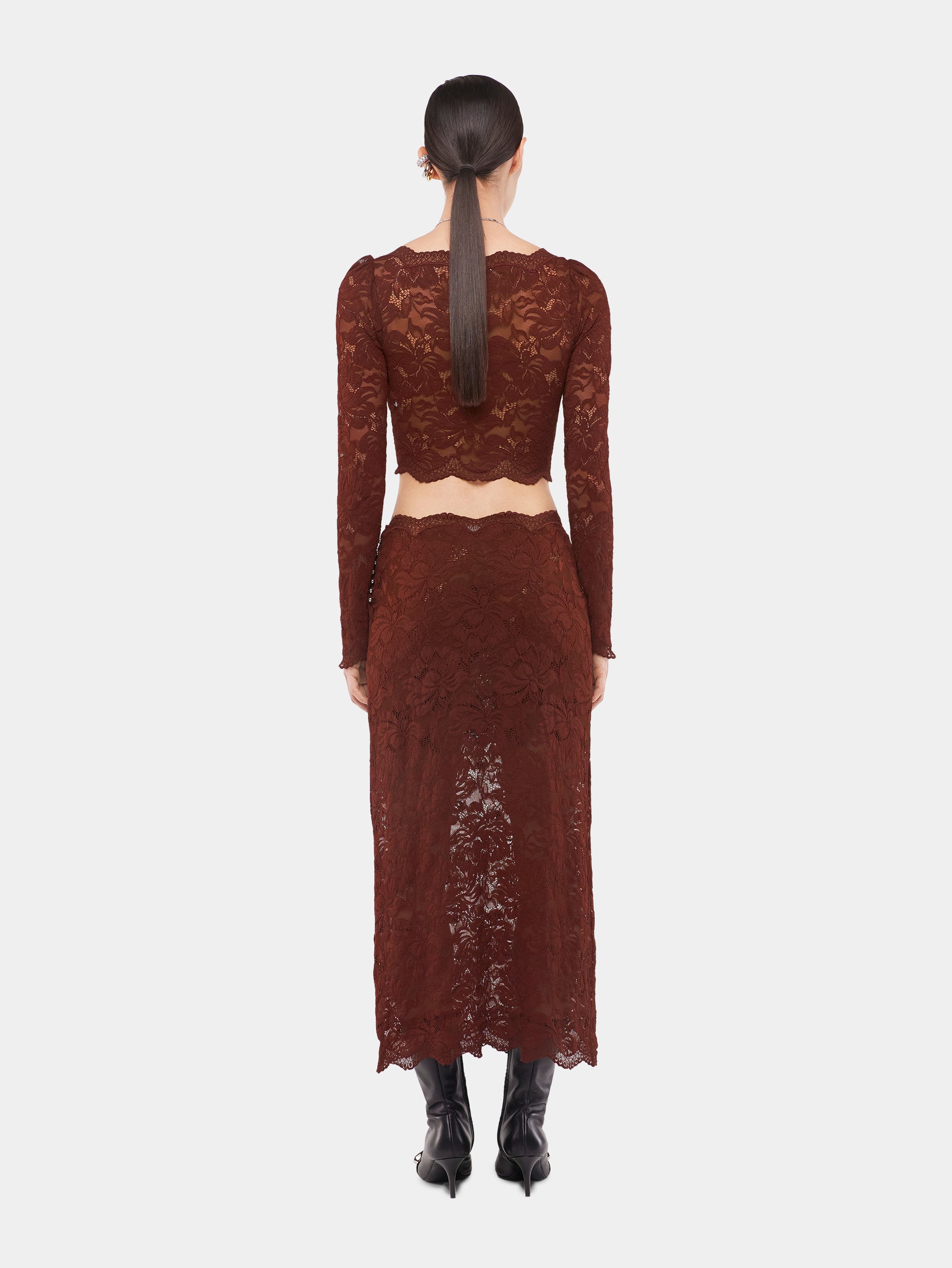 Midi skirt in lace position 4