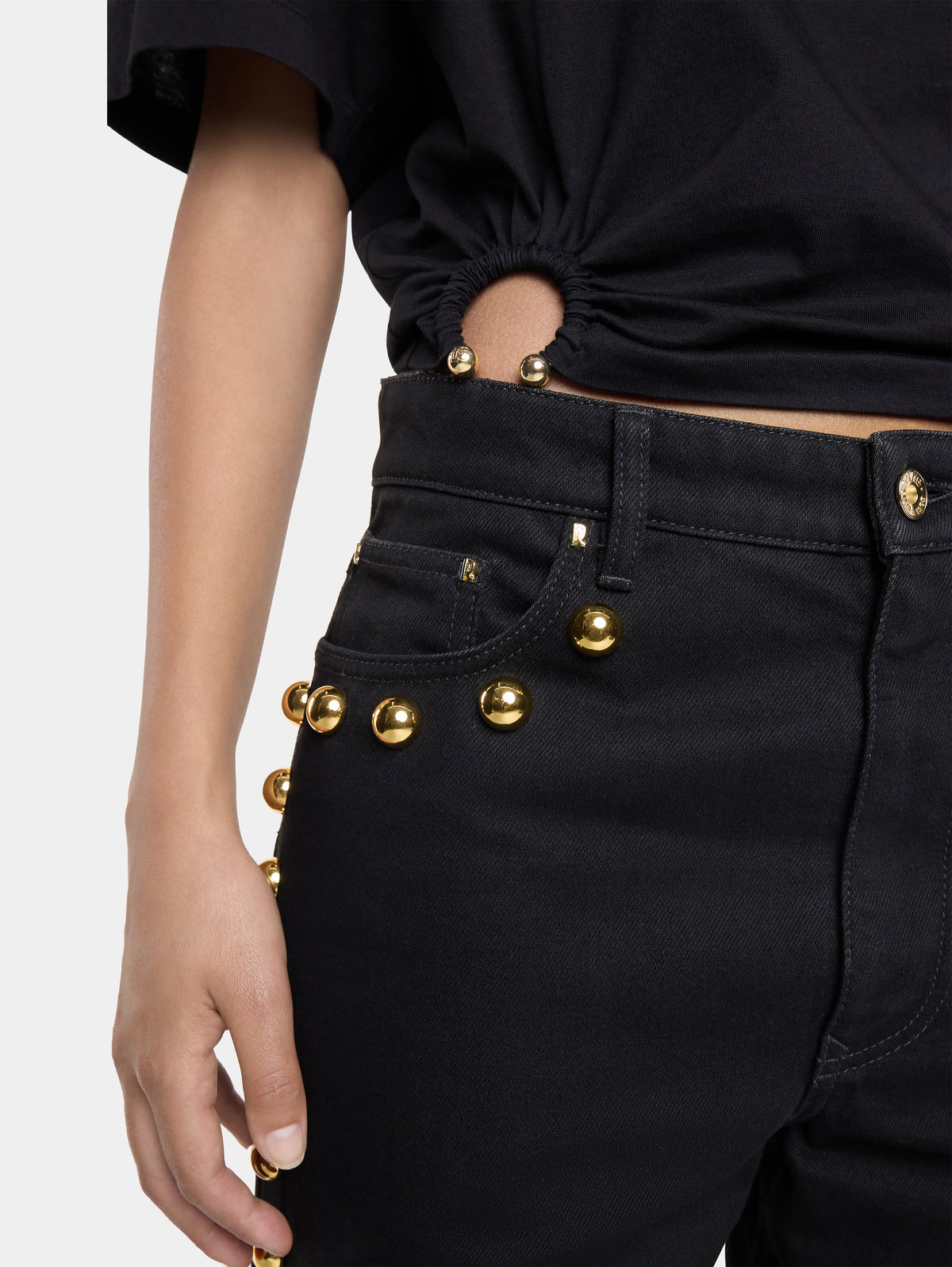 Oversize piercing t-shirt
