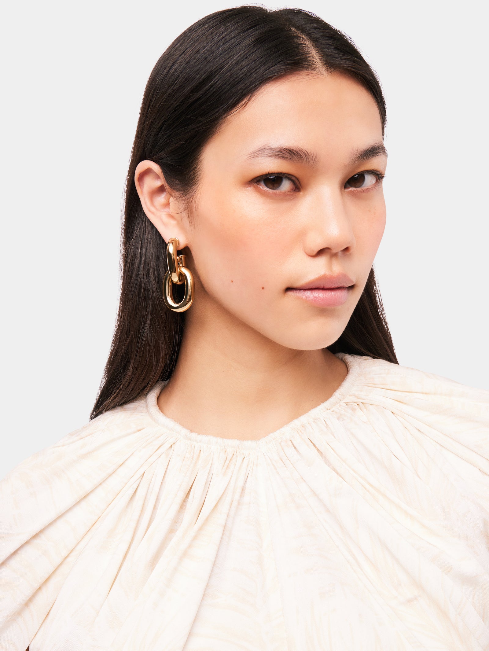 Gold double XL Link earrings position 3 - Image 3