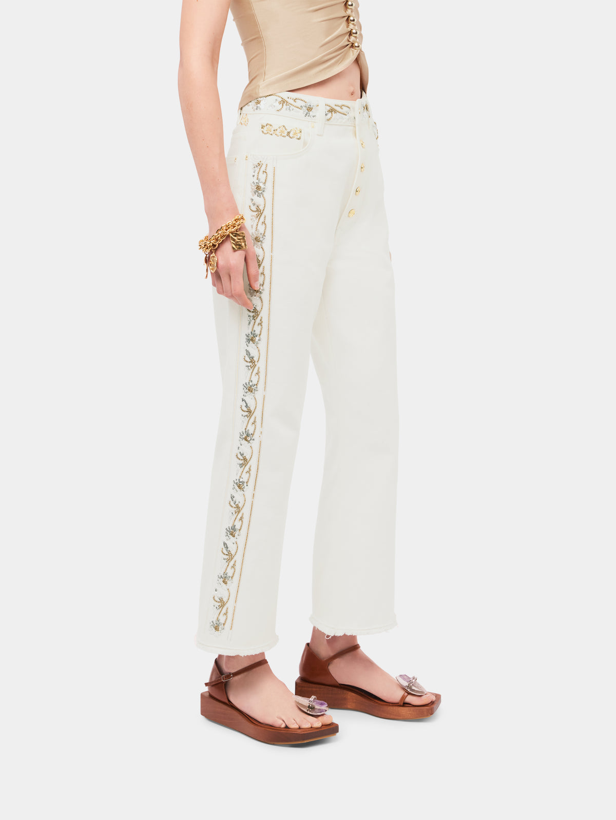 Jean brodé en denim blanc cassé
