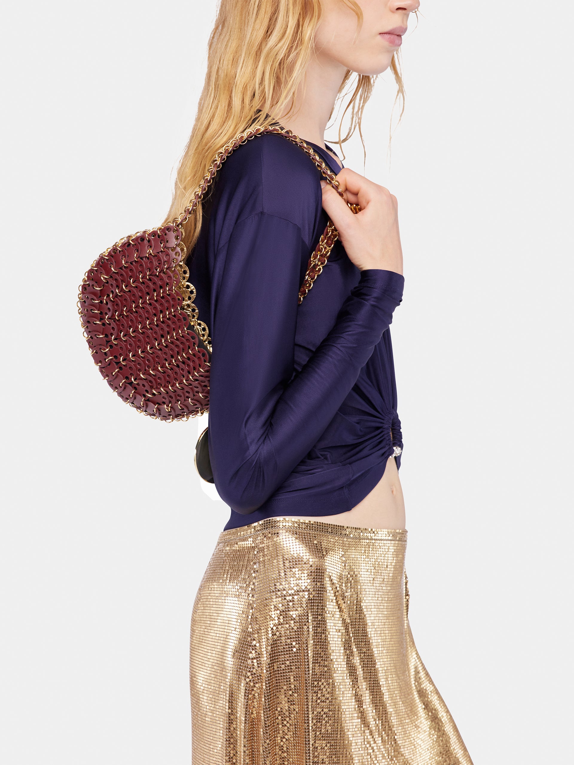 Moon reversible Flip bag in leather burgundy position 8