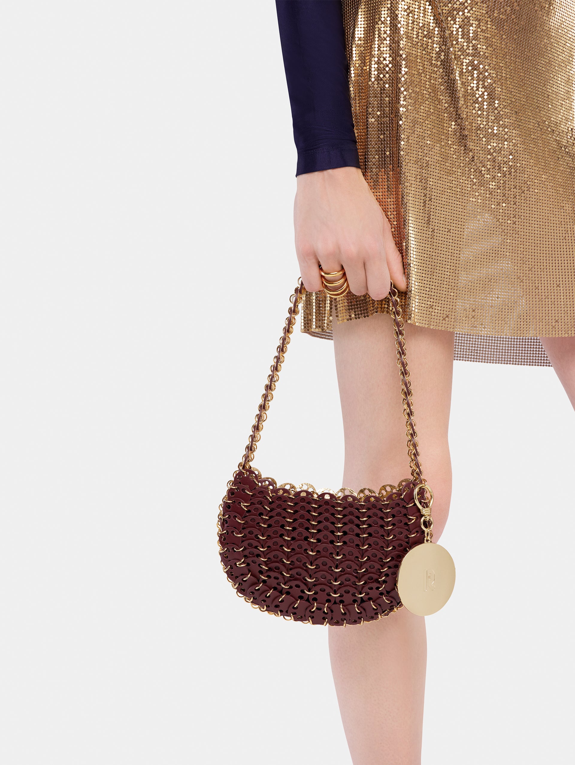 Moon reversible Flip bag in leather burgundy position 9
