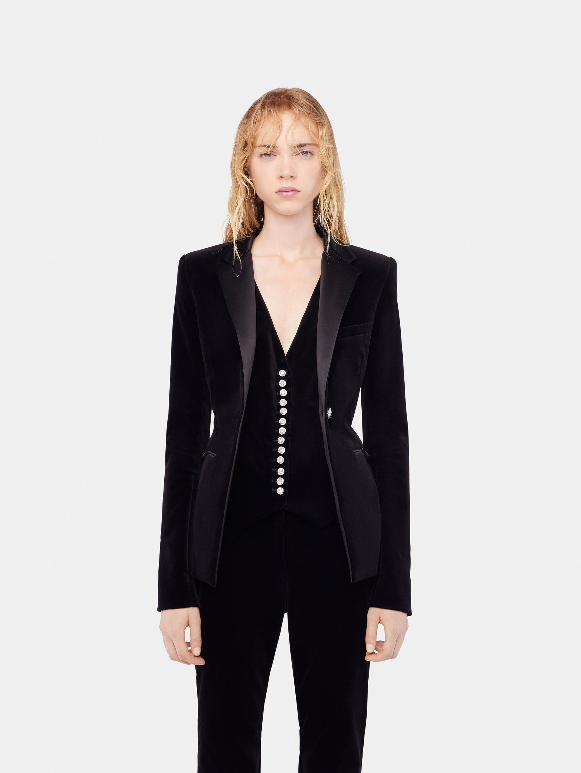 Velvet tailored jacket position 5