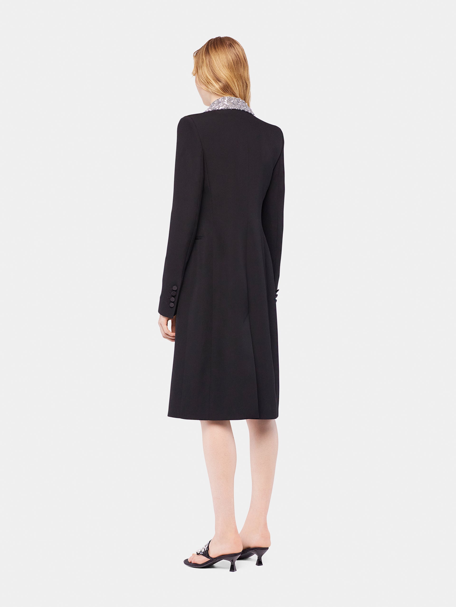Long wool coat with sequin collar position 4