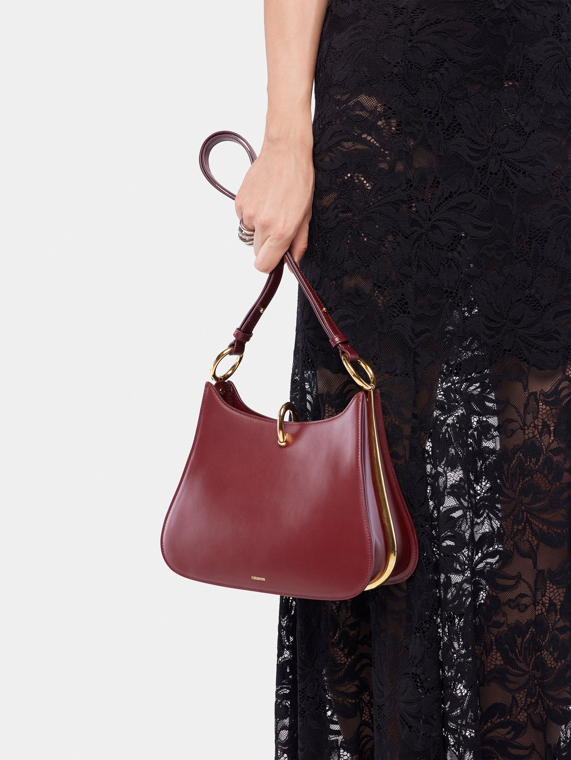 Medium Ring leather bag position 7
