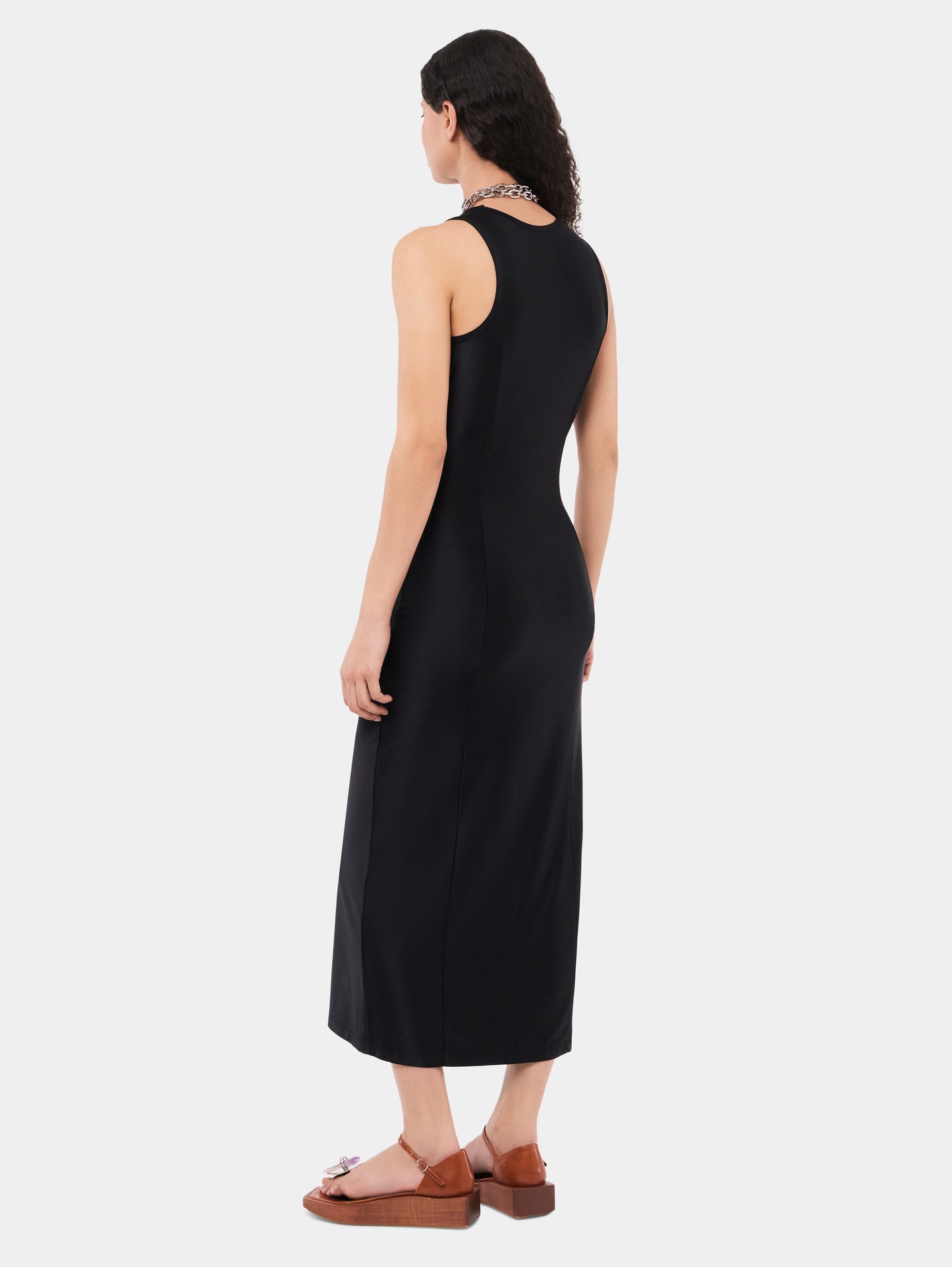 Sleeveless black drappé pression dress