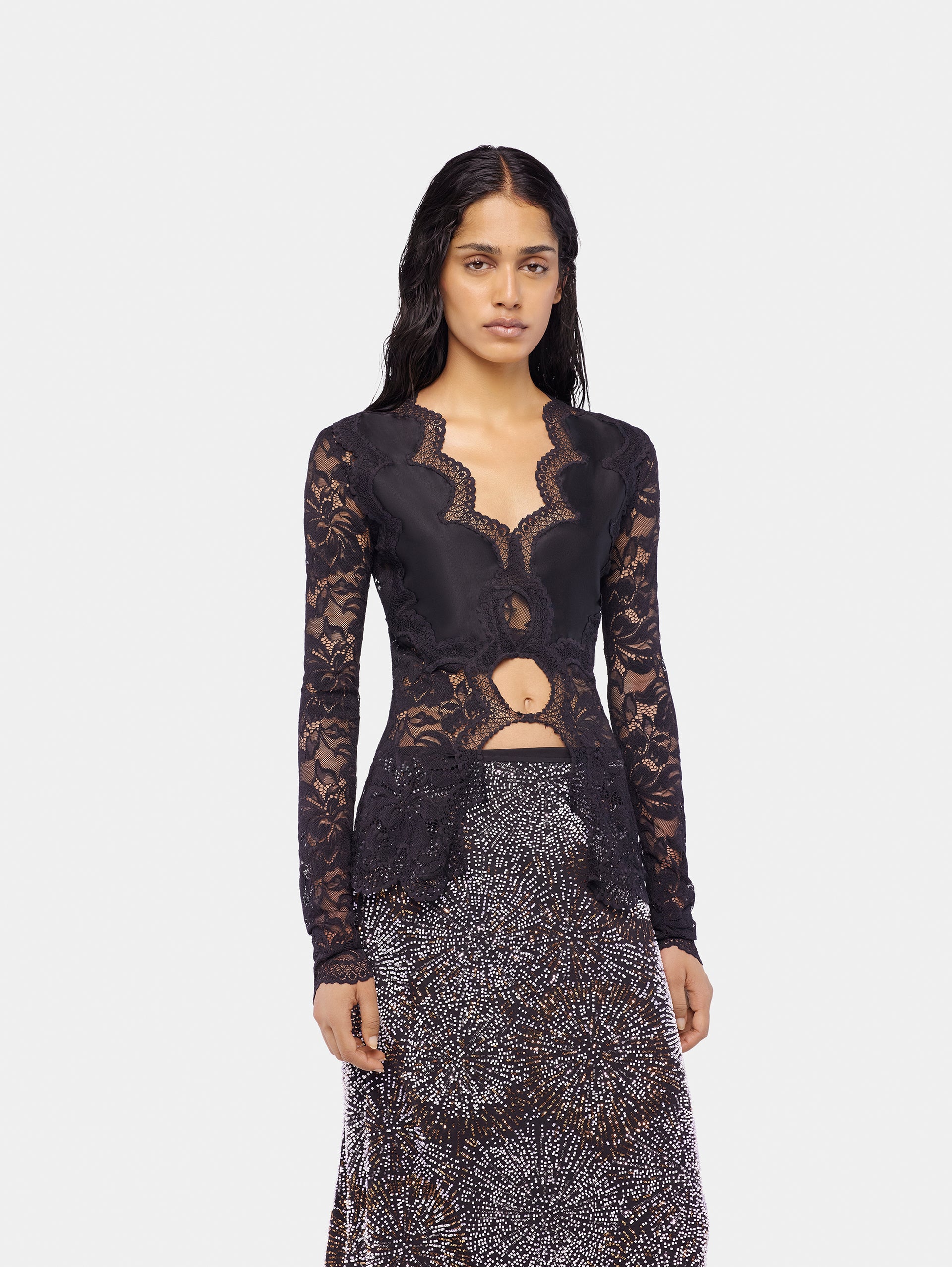 Long-sleeved lace top position 4