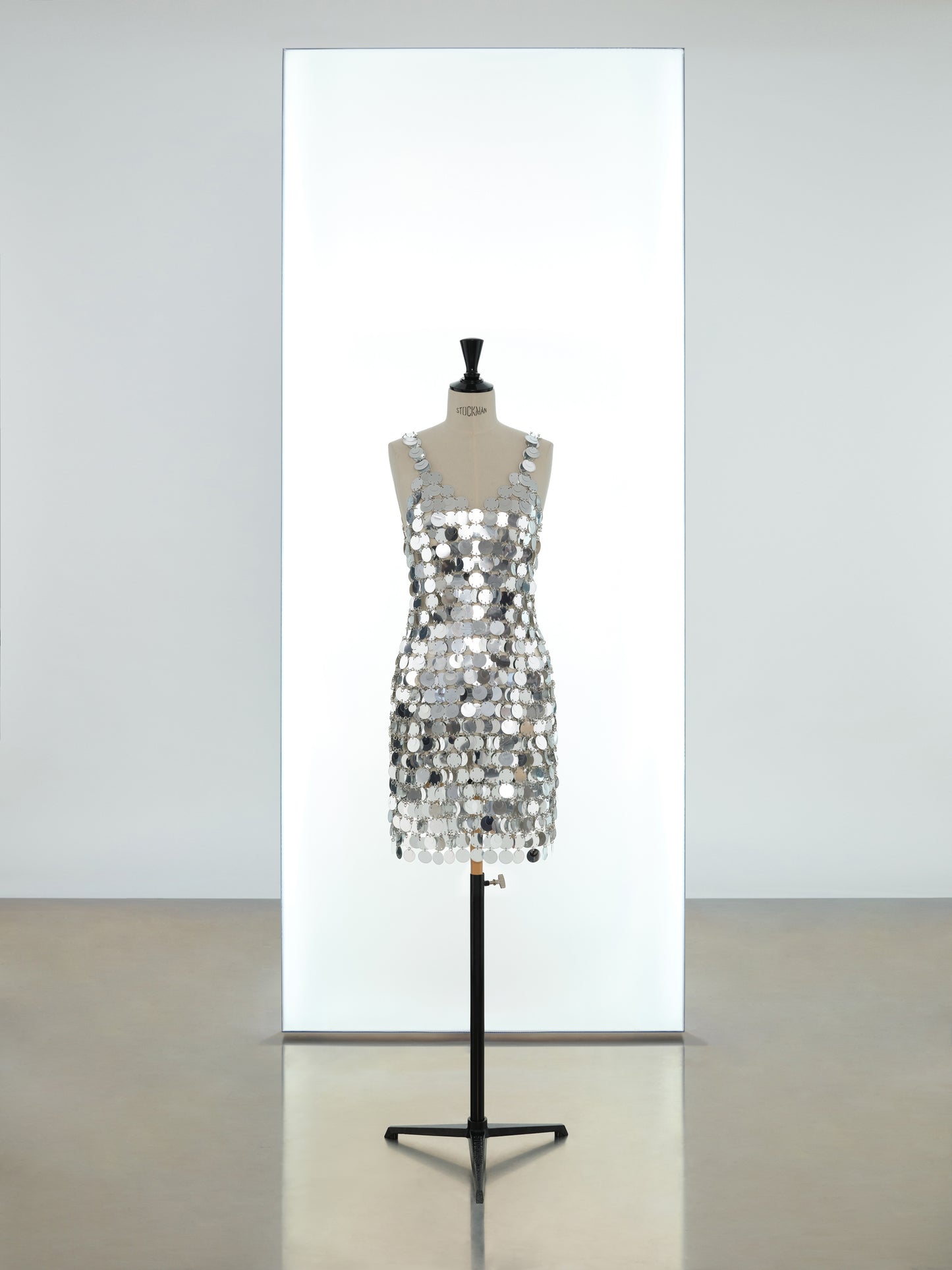 Mid-length sparkle iconic dress with straps