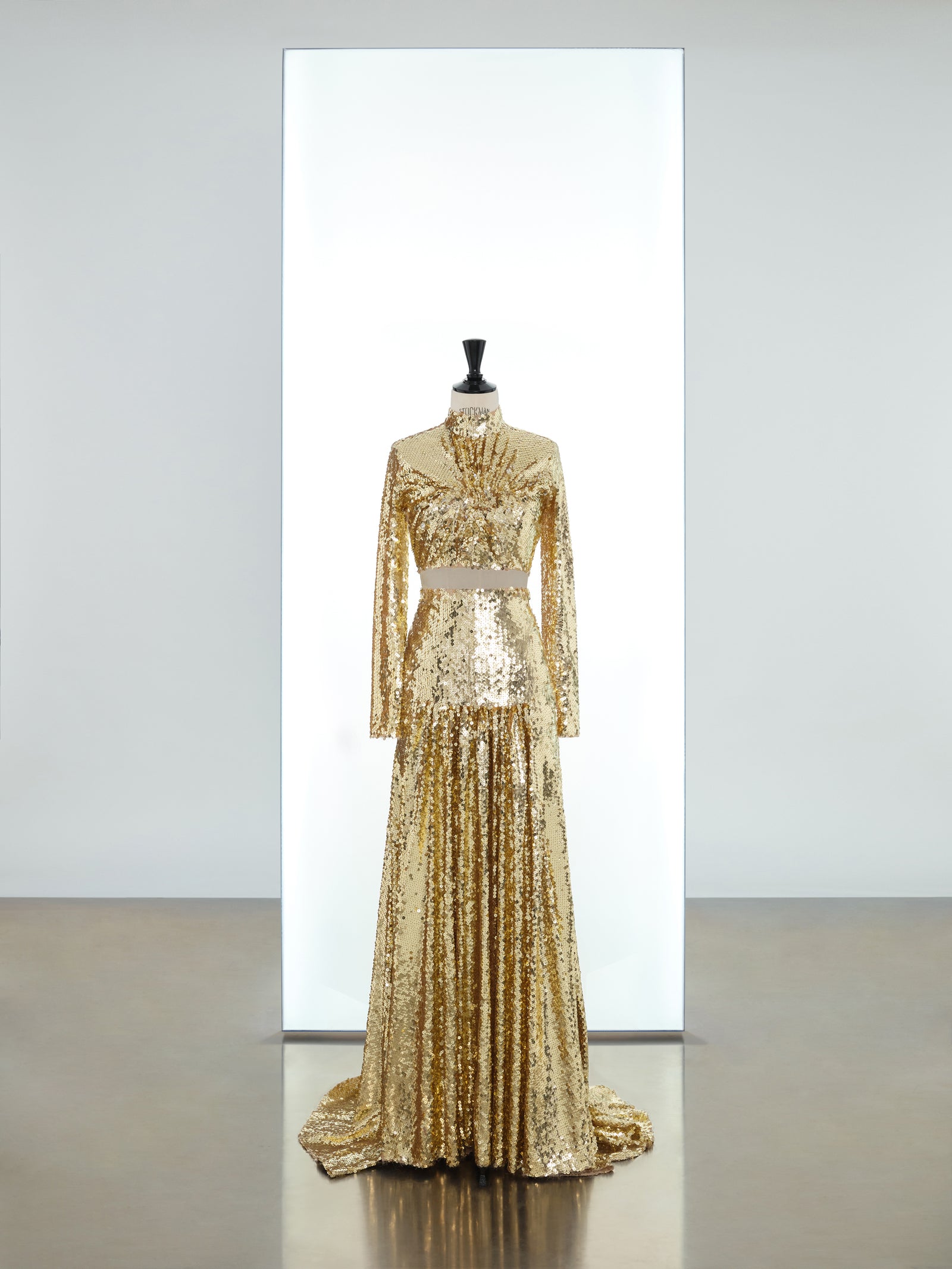 Long sleeves draped sequin crop top position 1 - Image 1
