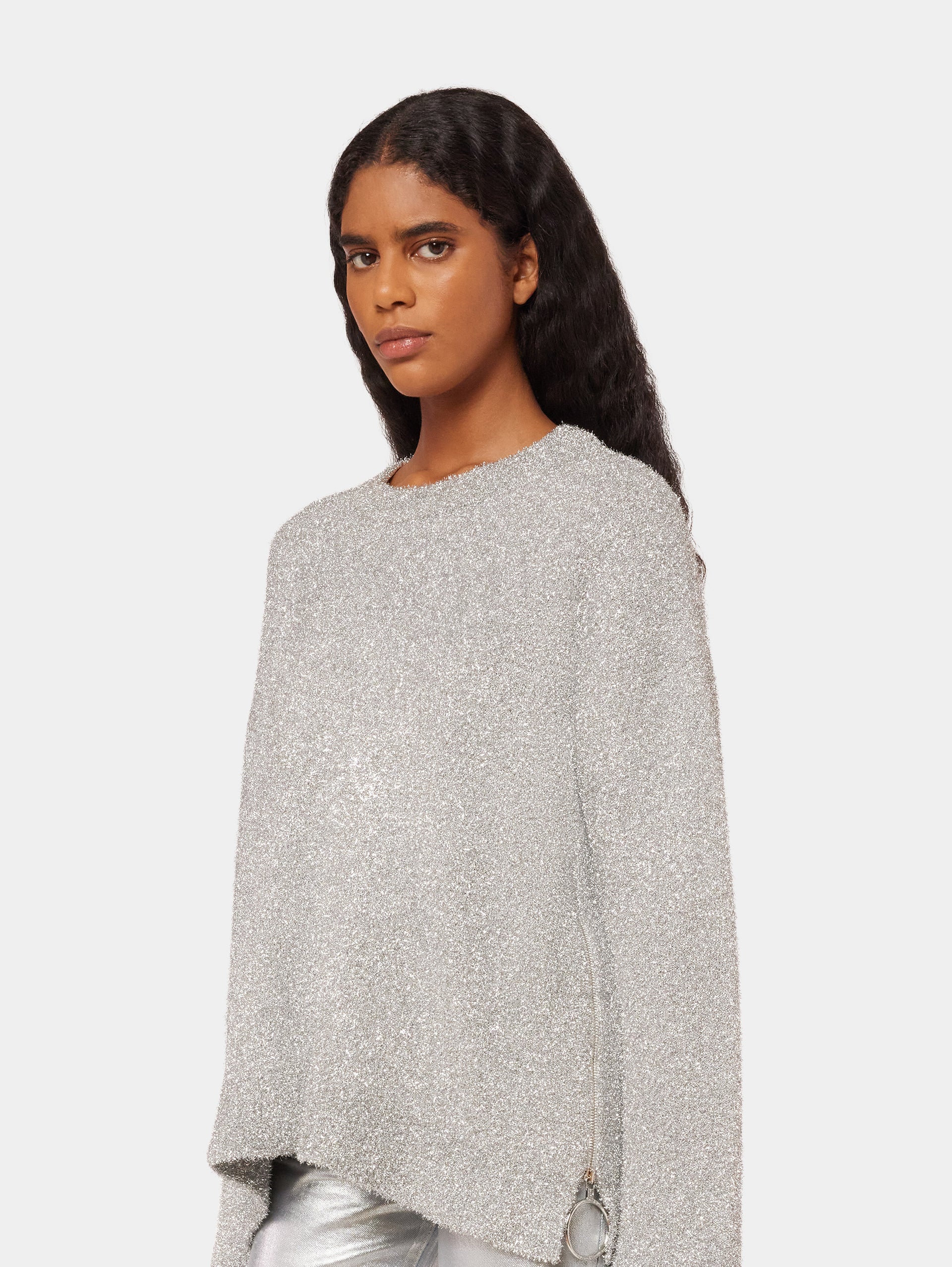 Sweater with silver metalized effect