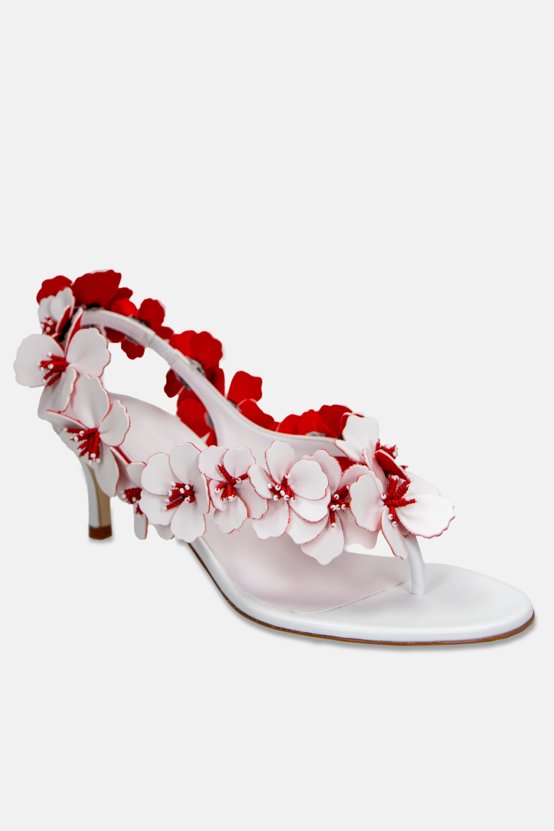 Kitten heel sandals in bi-color white and red adorned with leather flowers position 2
