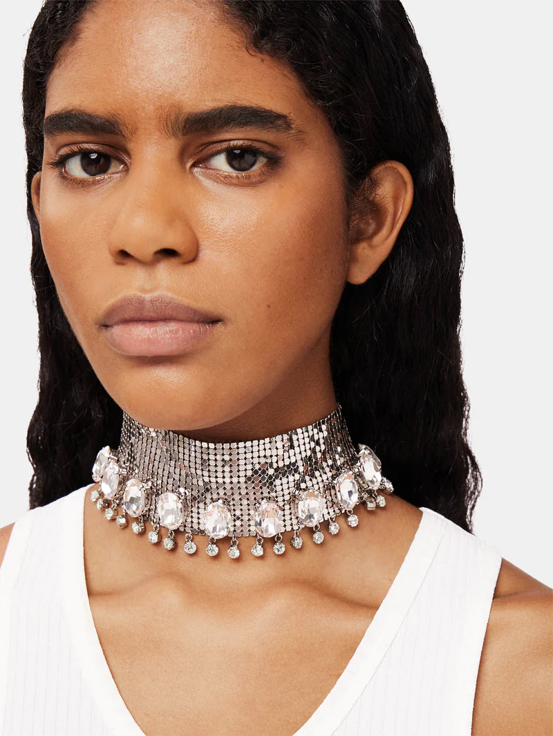 Mesh choker crowned with crystals