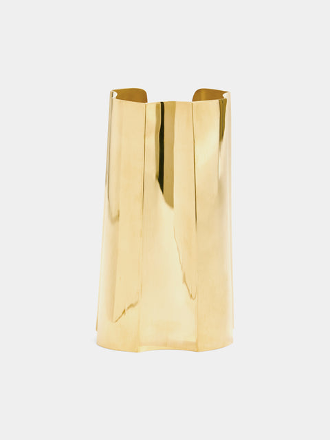 Armure inspired wavy gold cuff