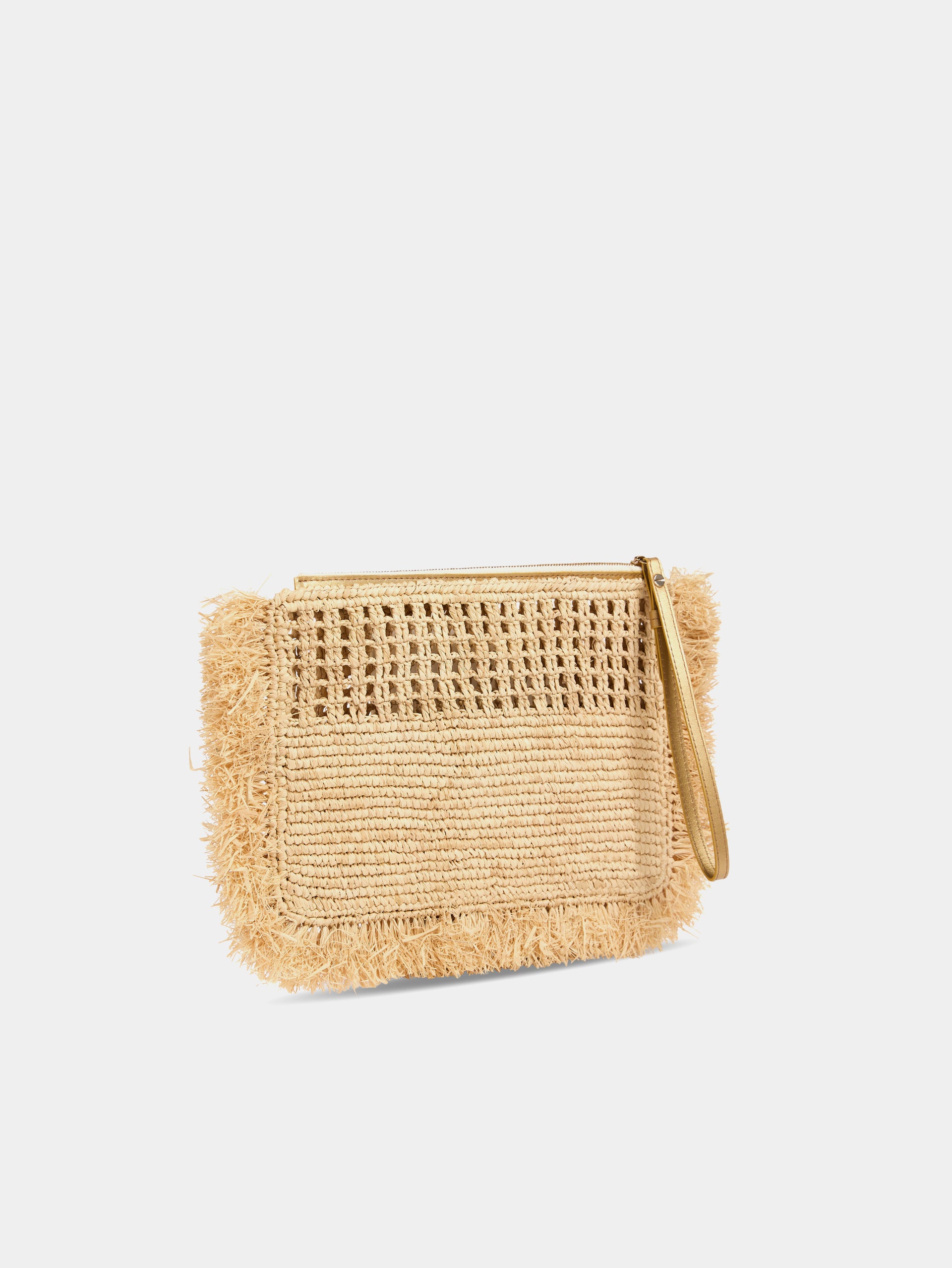 Natural raphia pouch