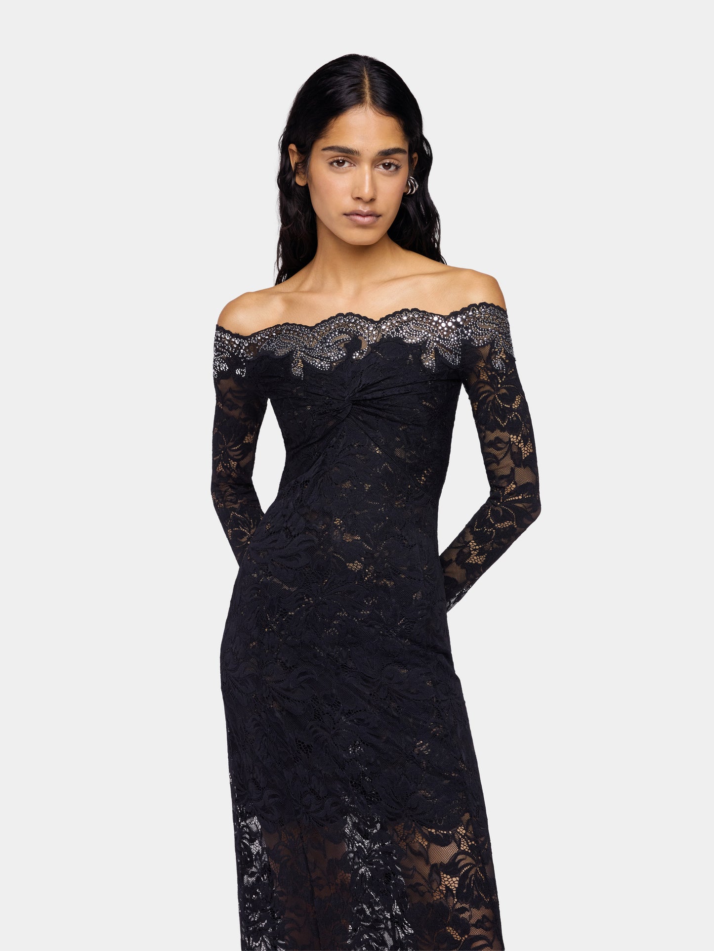 Robe longue en dentelle