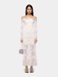 Long dress in lace