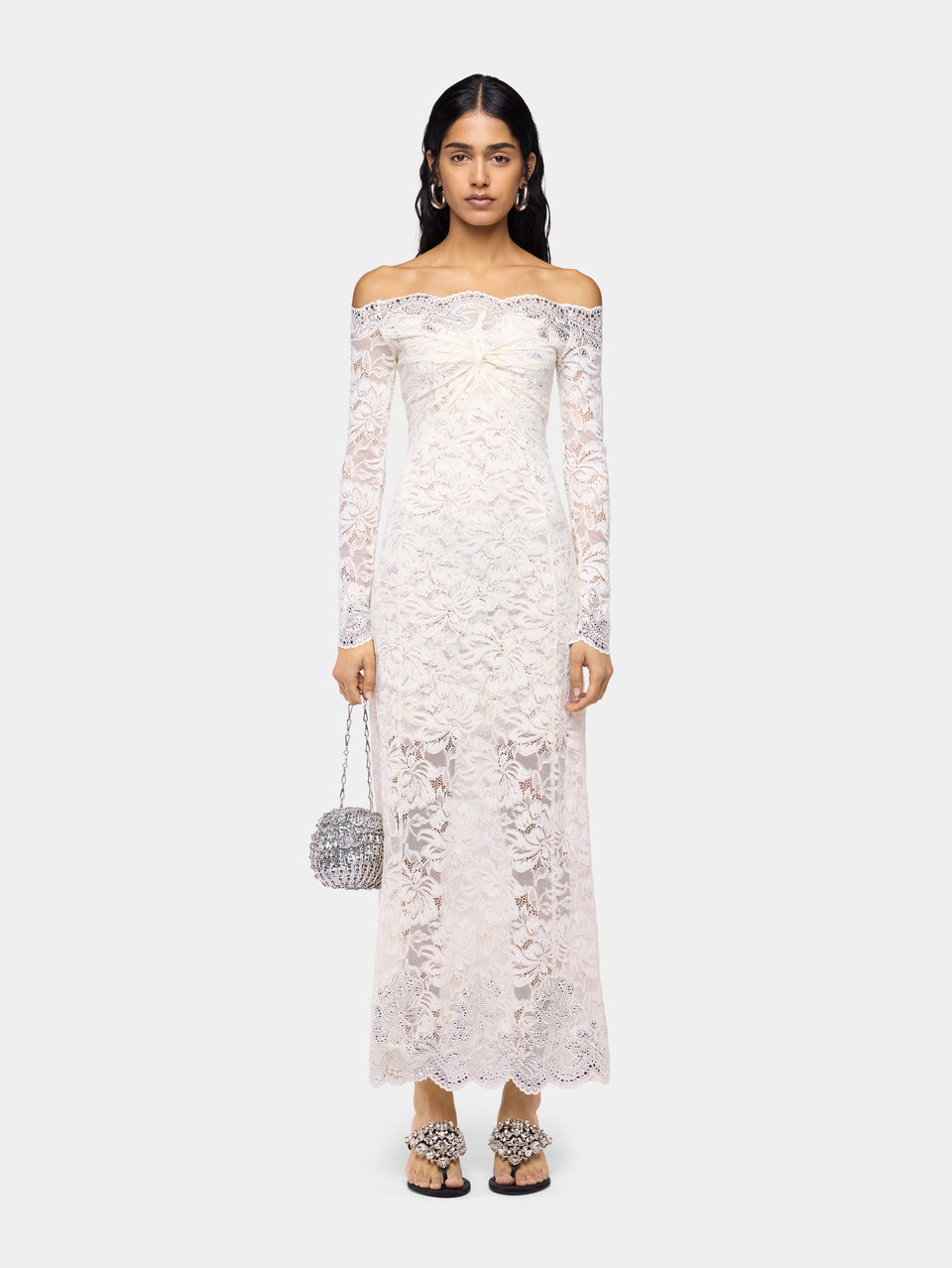 Robe longue en dentelle - Image 1