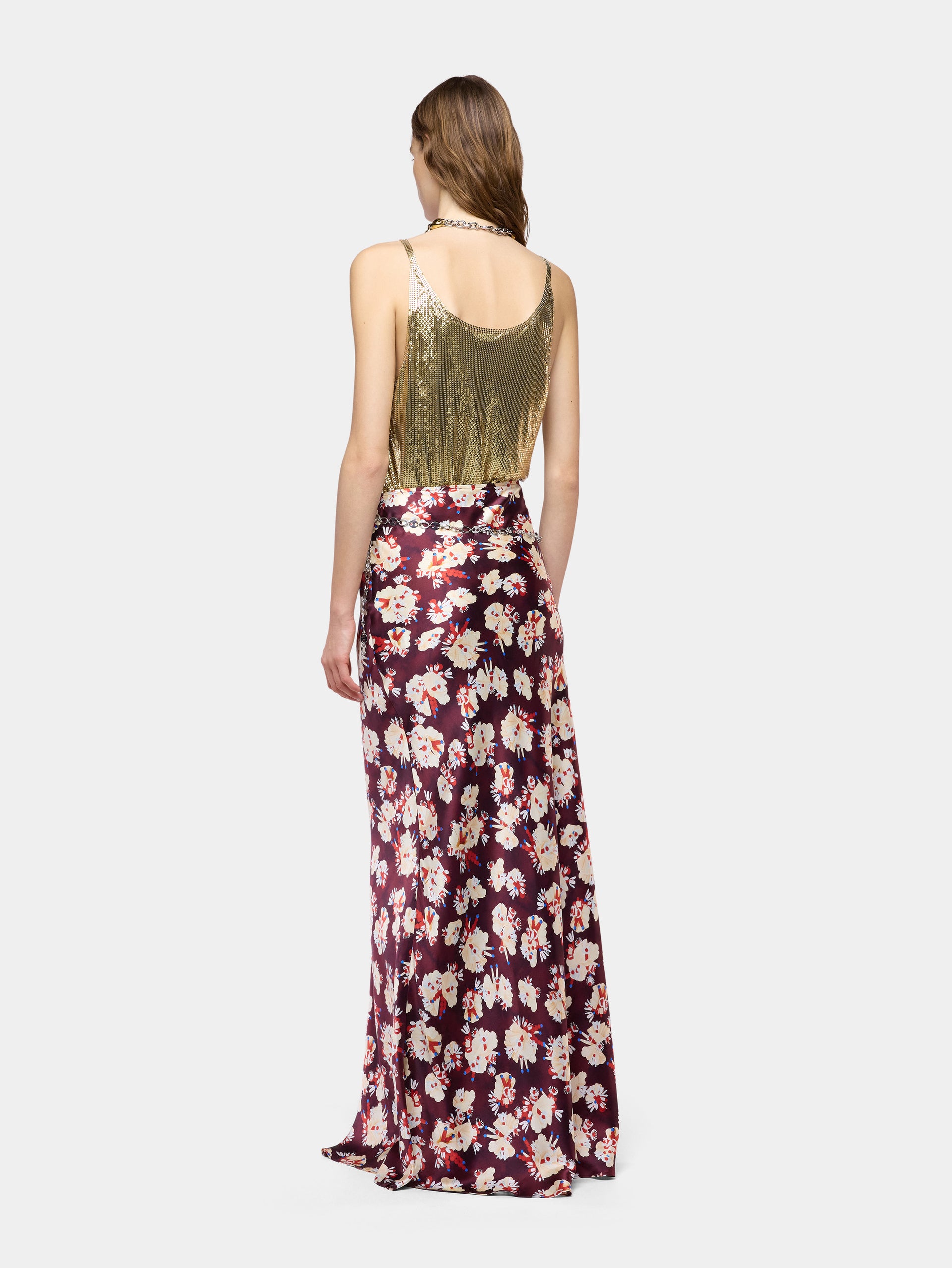 Jupe magenta à motif floral en satin de soie