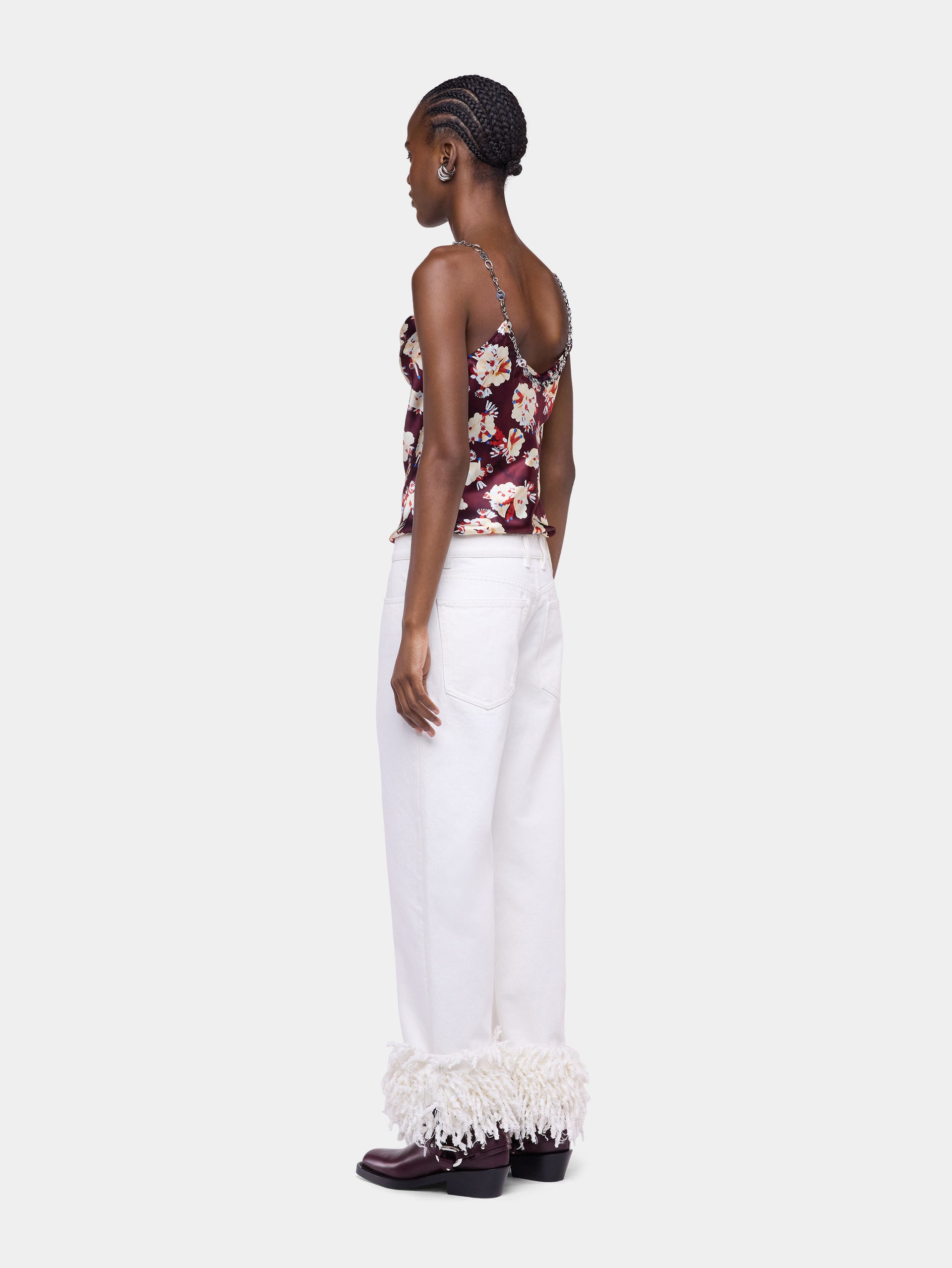 Top magenta à motif floral en satin de soie