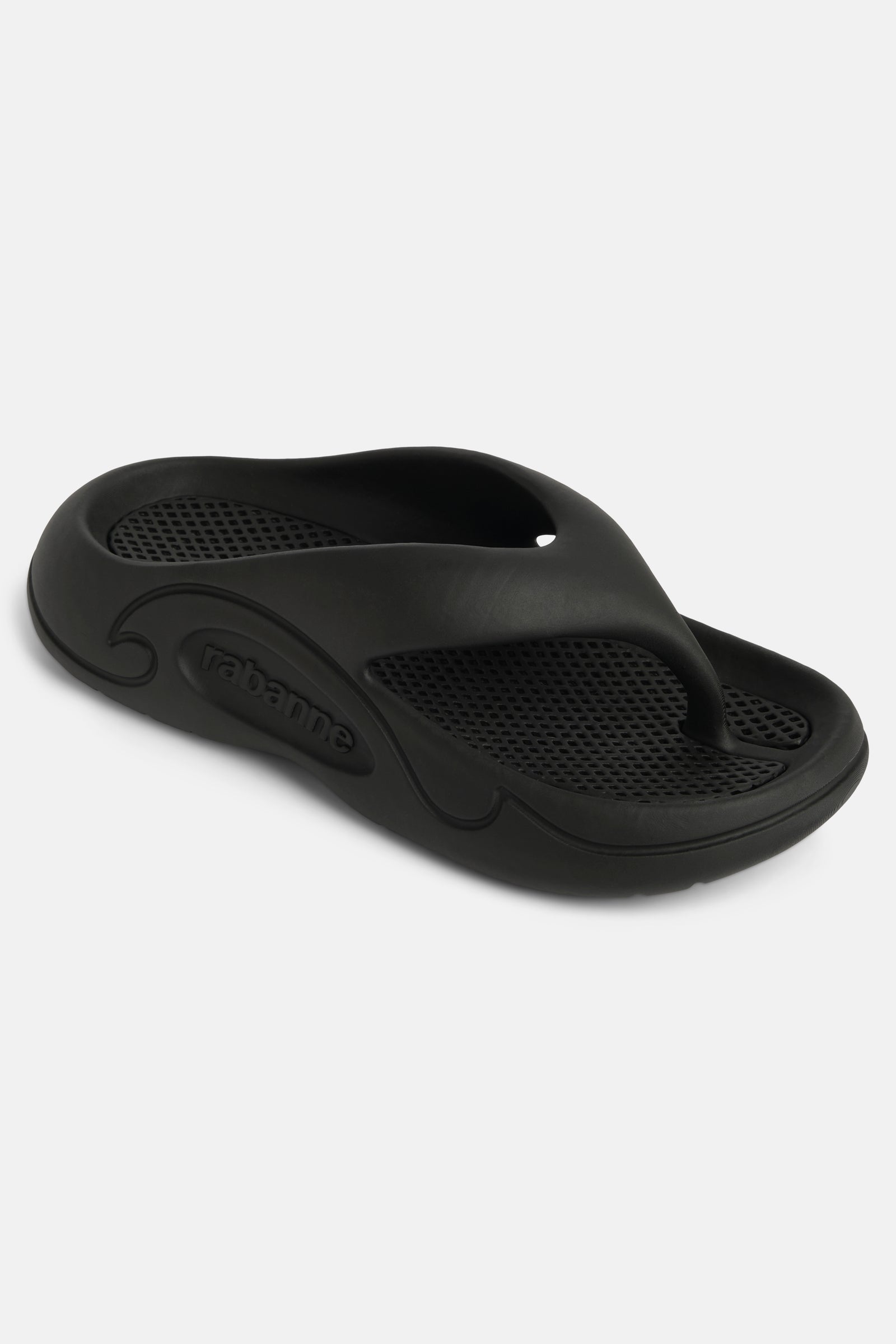 Flat sandals in black rubber - Image 3
