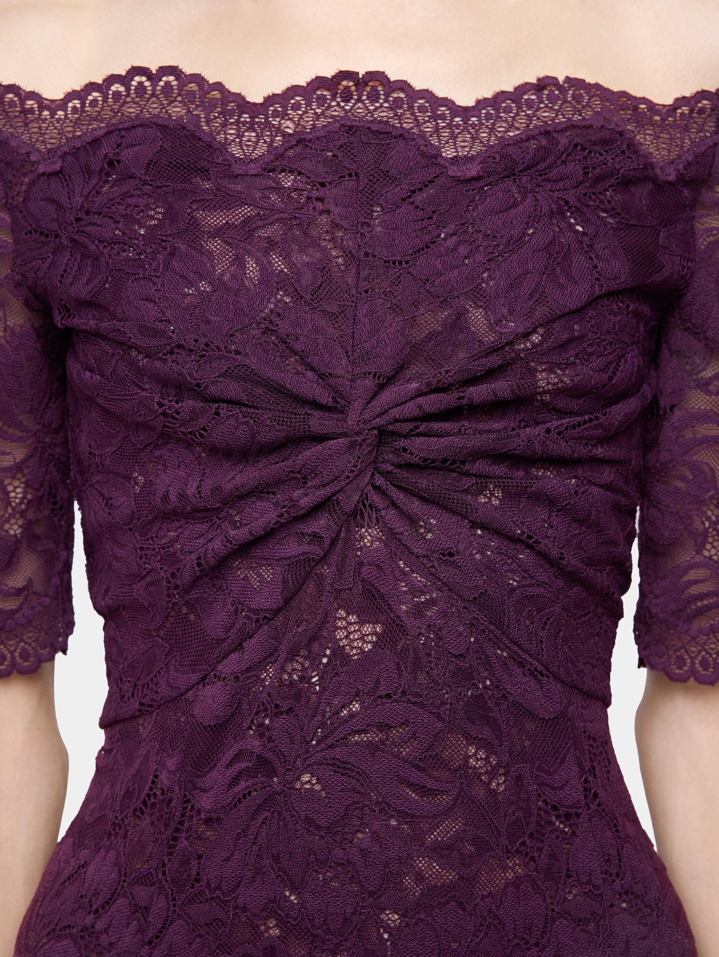 Robe midi en dentelle magenta superposée