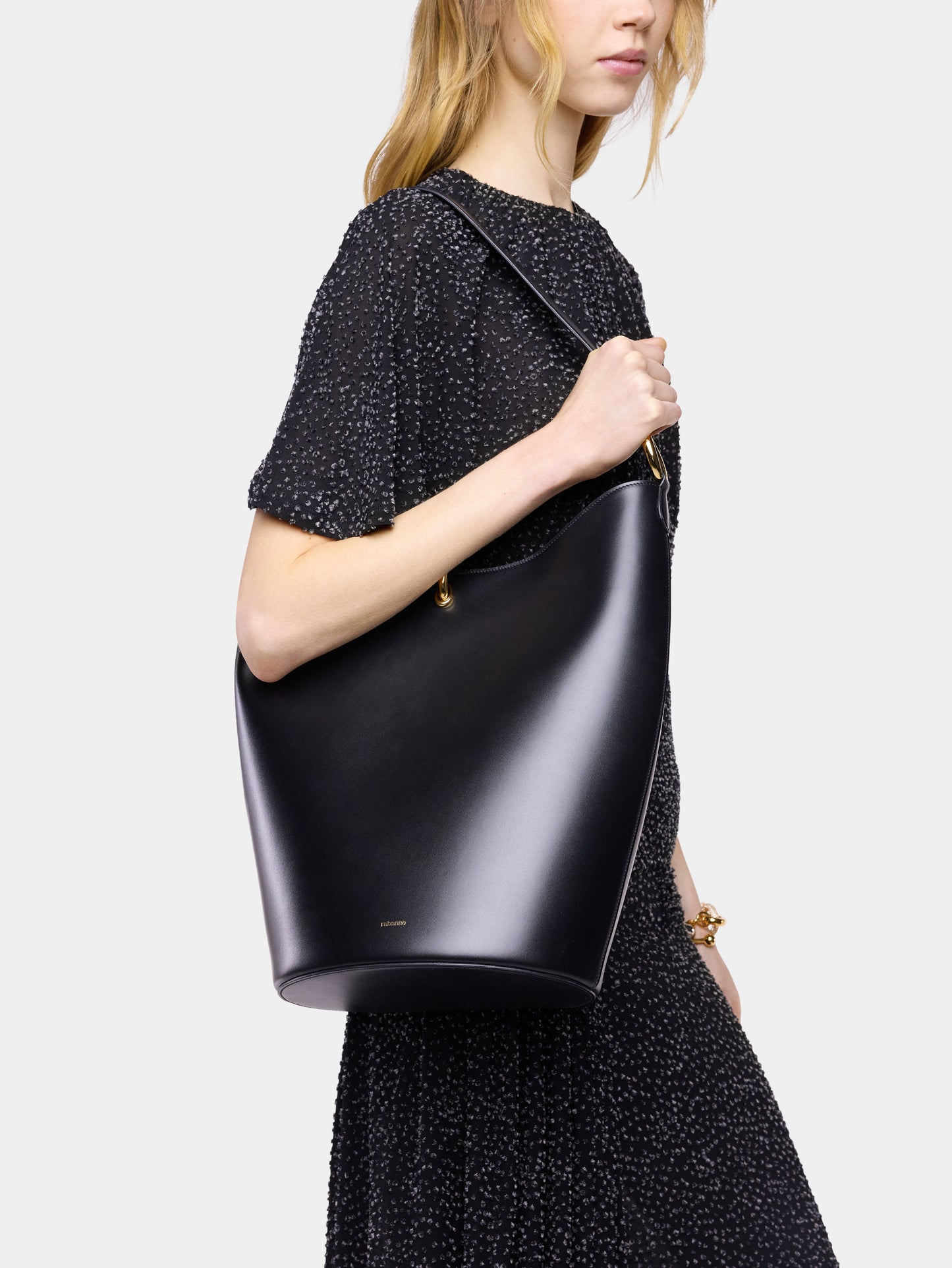 Sac tote ring en cuir noir 