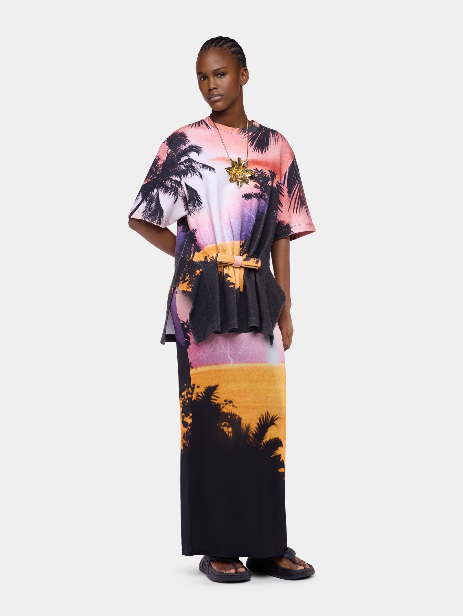 Tailored T-Shirt in Thunderstorm-Printed Cotton packshot front view 2 - Image 2