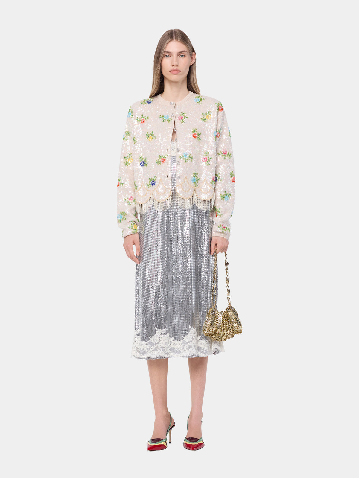 Cardigan en laine mérinos beige brodé main à motif floral