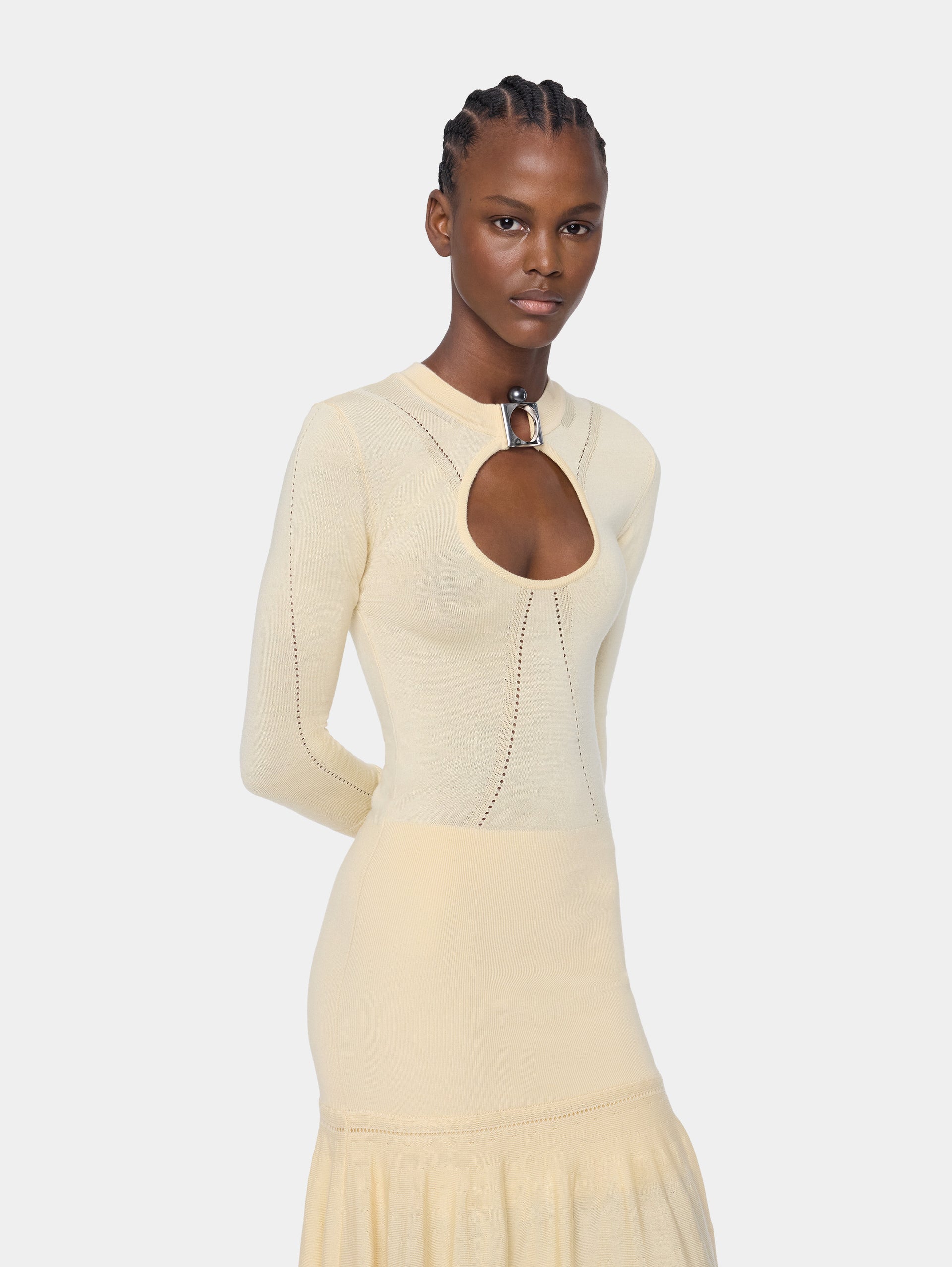Robe longue en maille jaune clair Dinh Van x Rabanne avec bijoux signature
