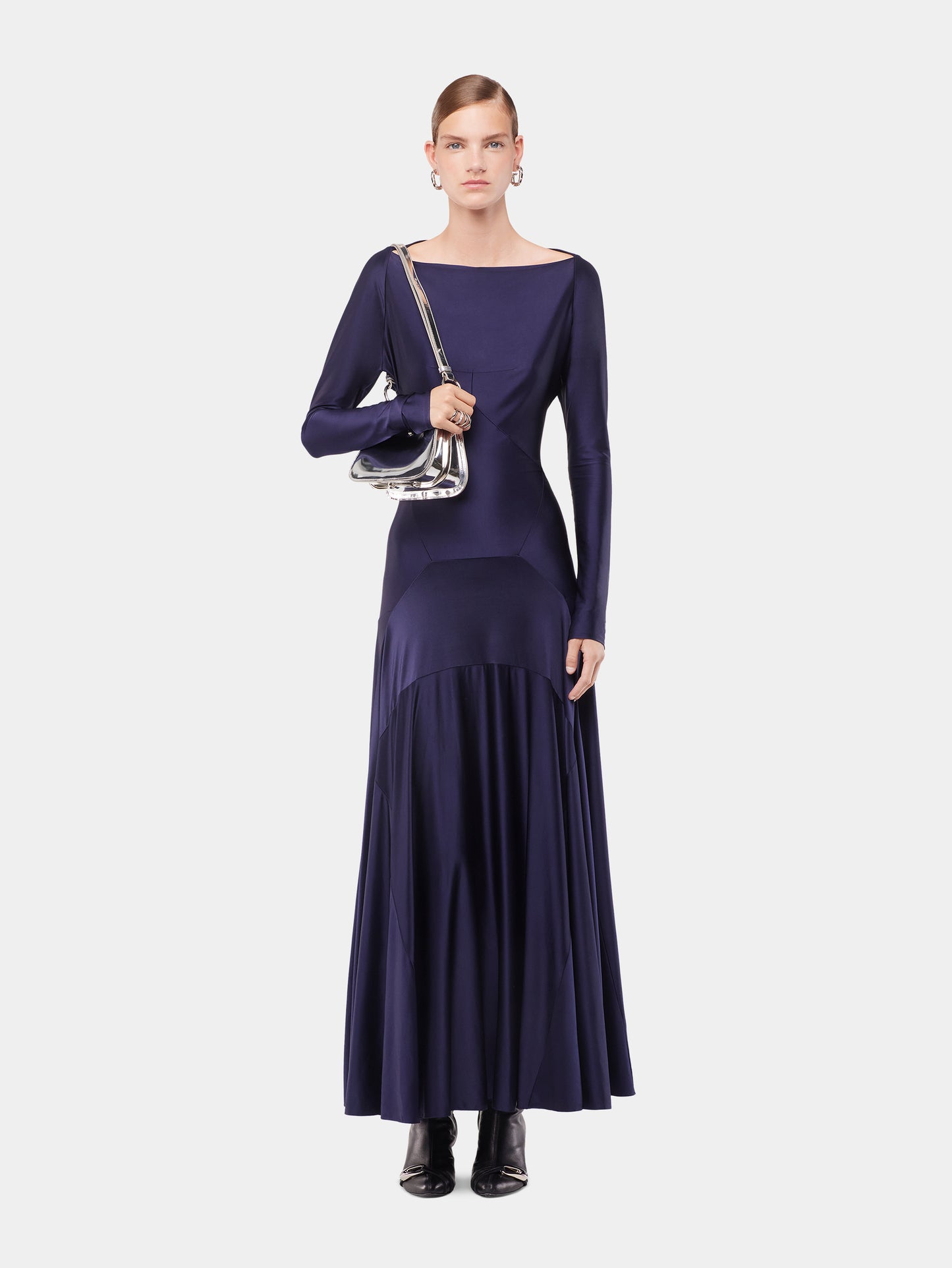 Long dress in jersey with godet details